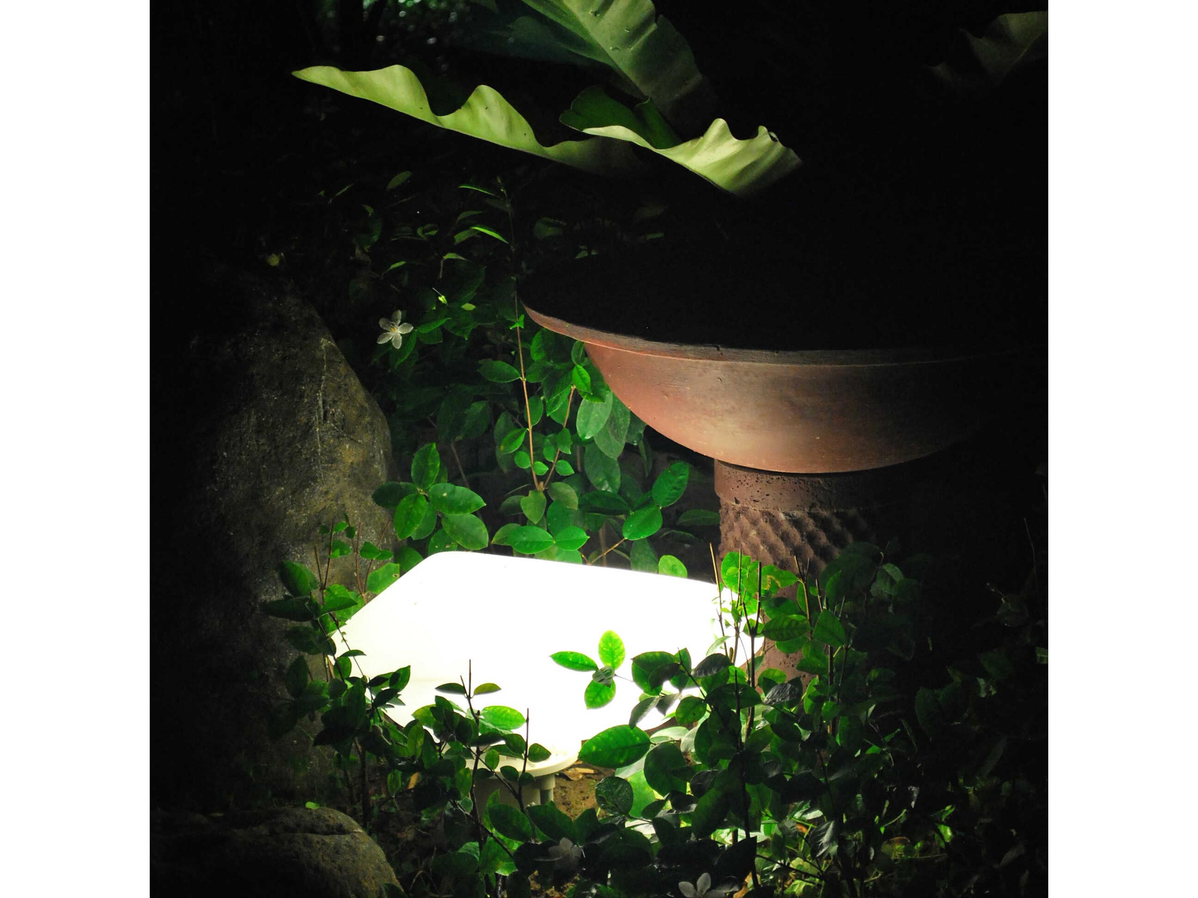 Oluce Stones 1 - Light Indoor / Outdoor Floor Lamp