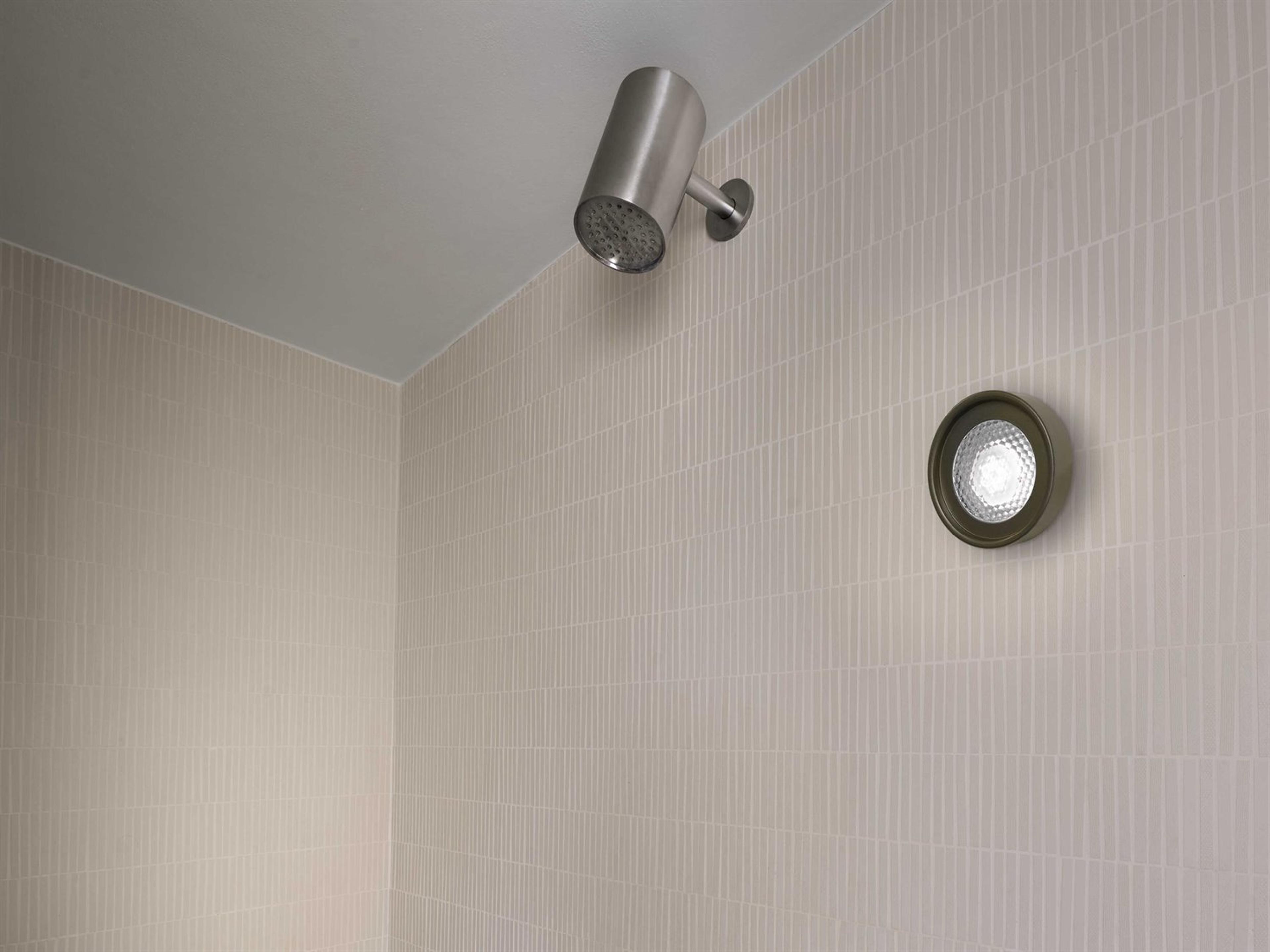 Oluce Berlin 1-Light Outdoor Wall Light