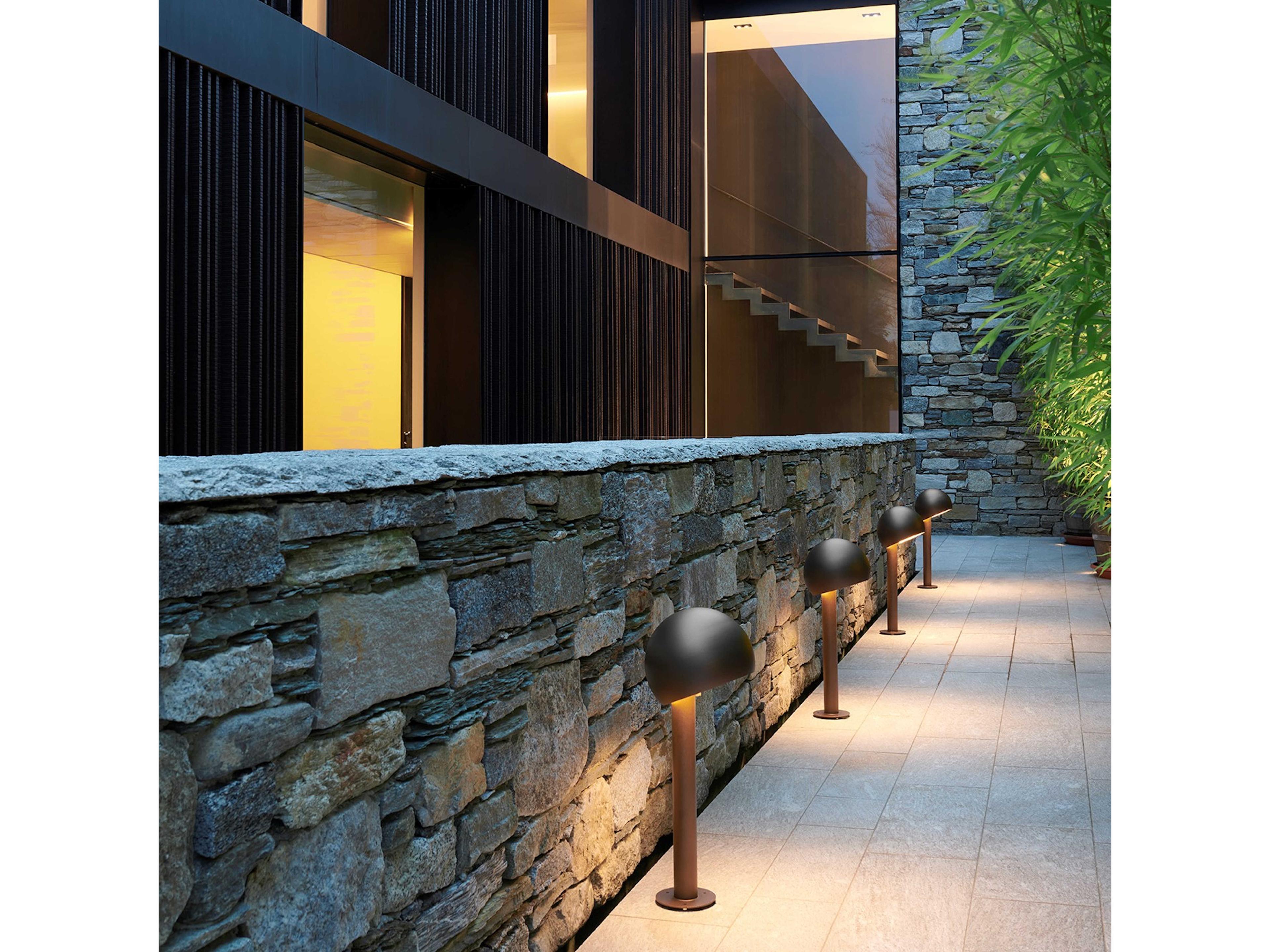 Oluce Otto 1 - Light Outdoor Path Light