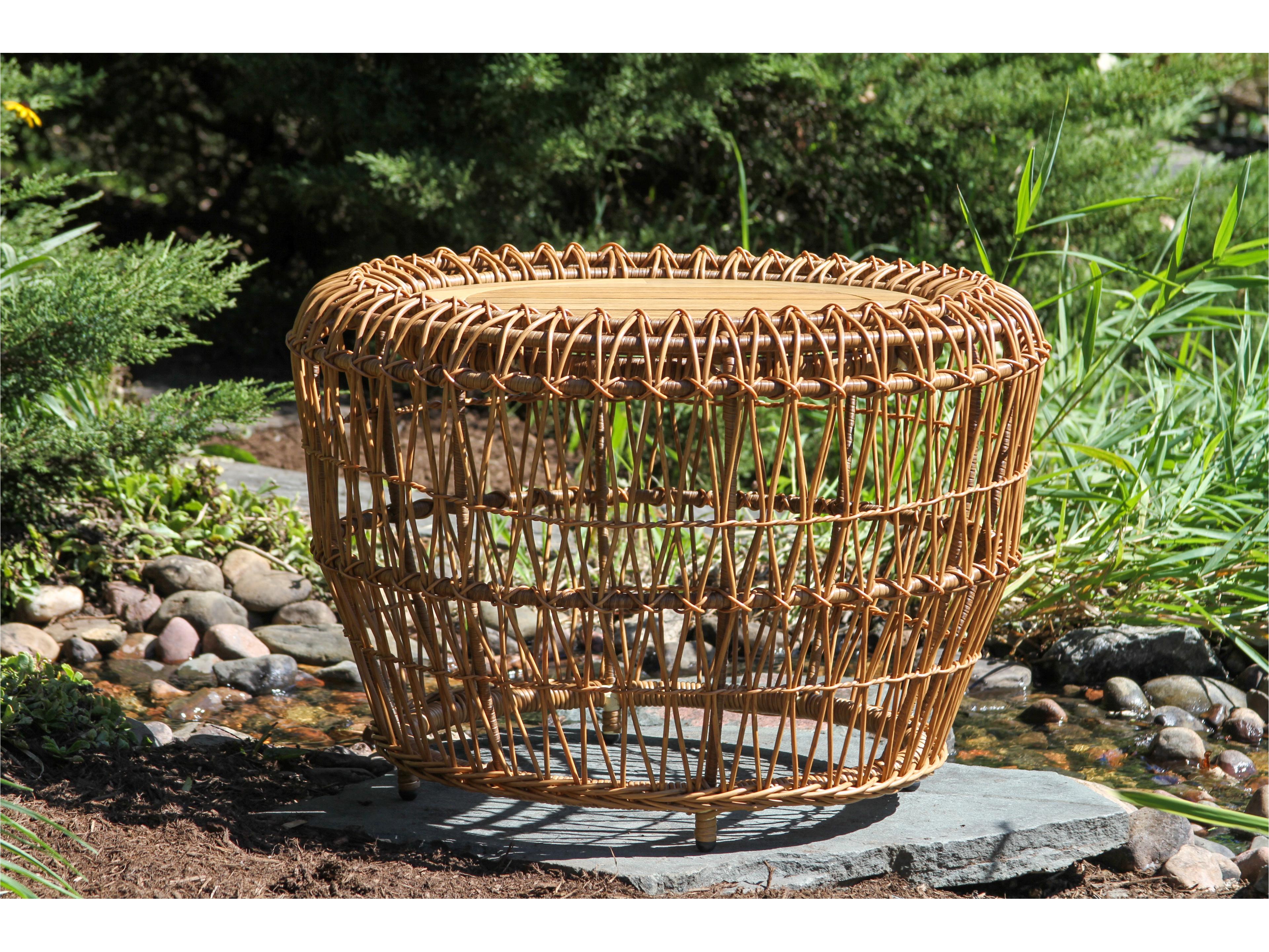 Outdoor Interiors On the Vine Round Wicker Accent Table, 25" Dia.