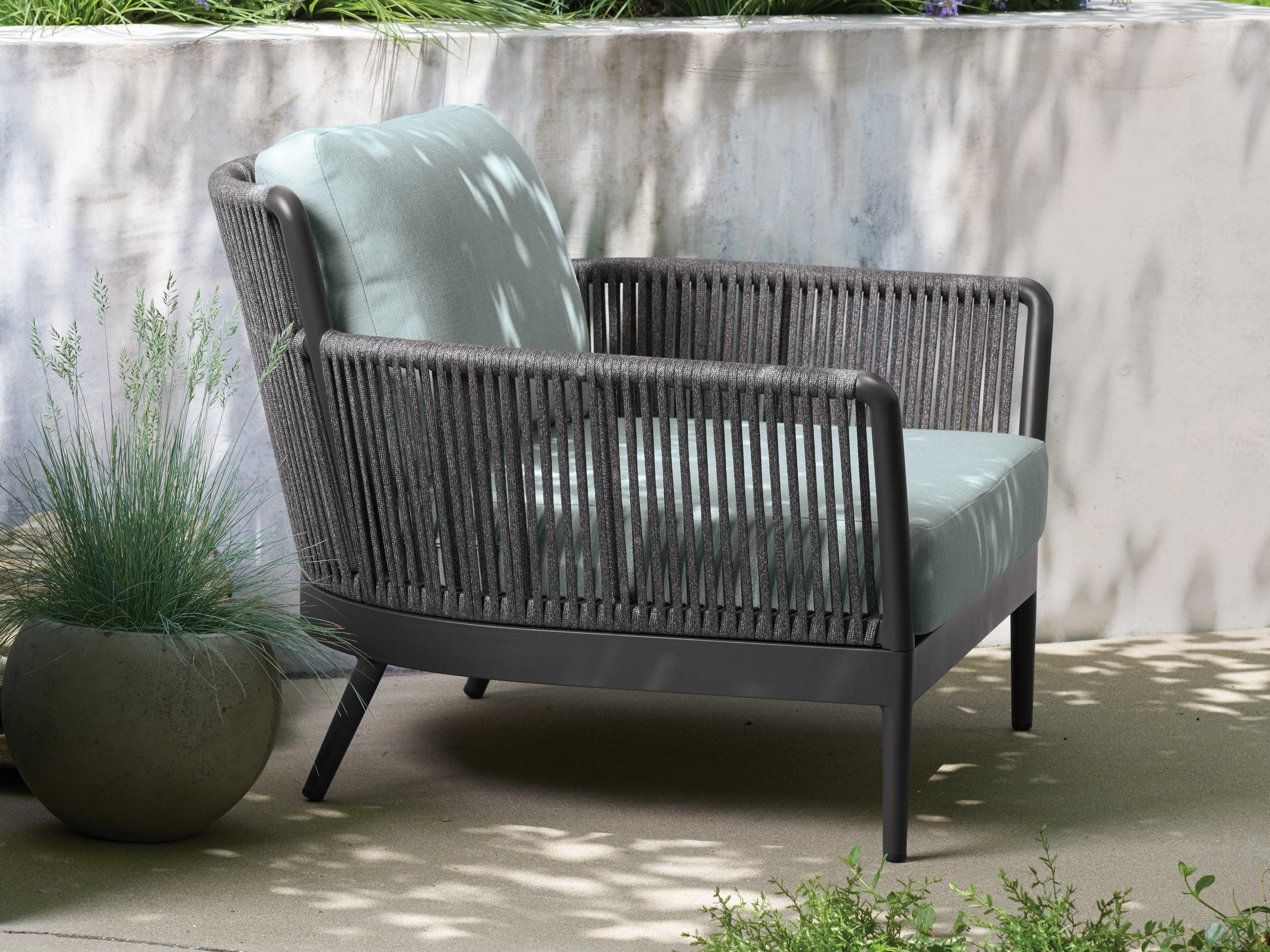 Oxford Garden Nette Aluminum Seafoam Cushion Lounge Chair