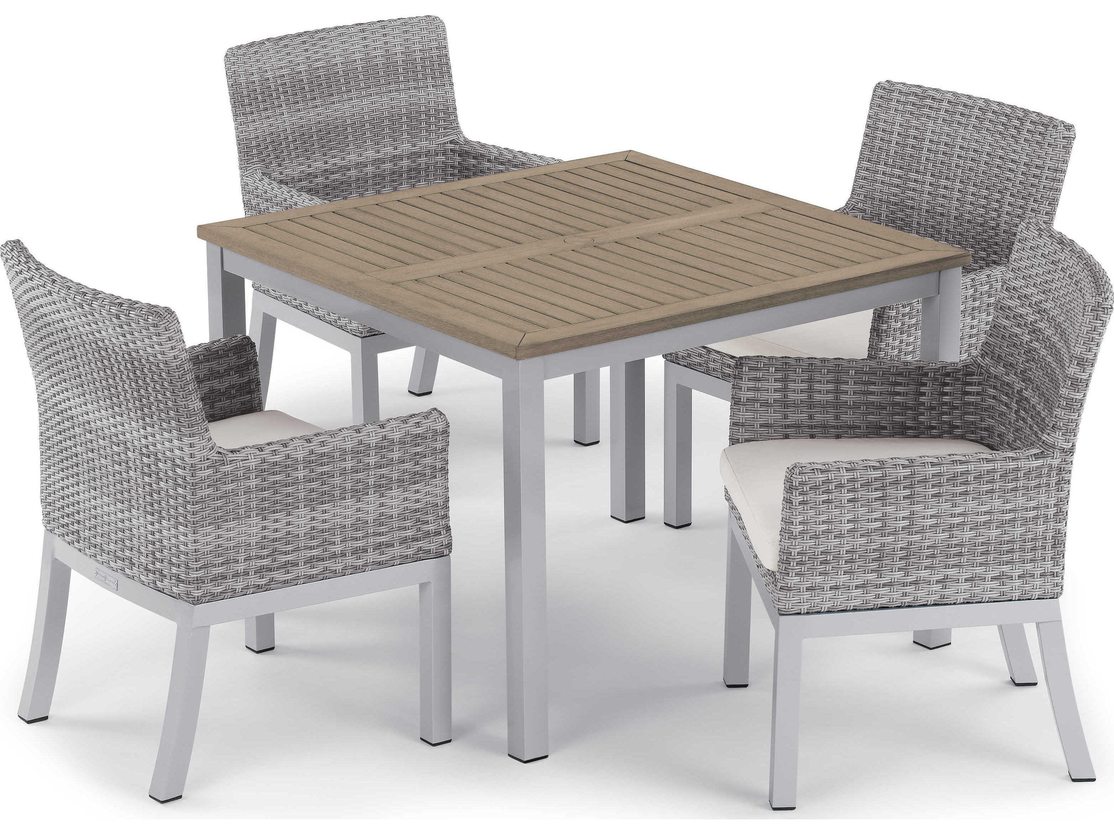 Travira Aluminum Dining Set of Table and 4 Chairs