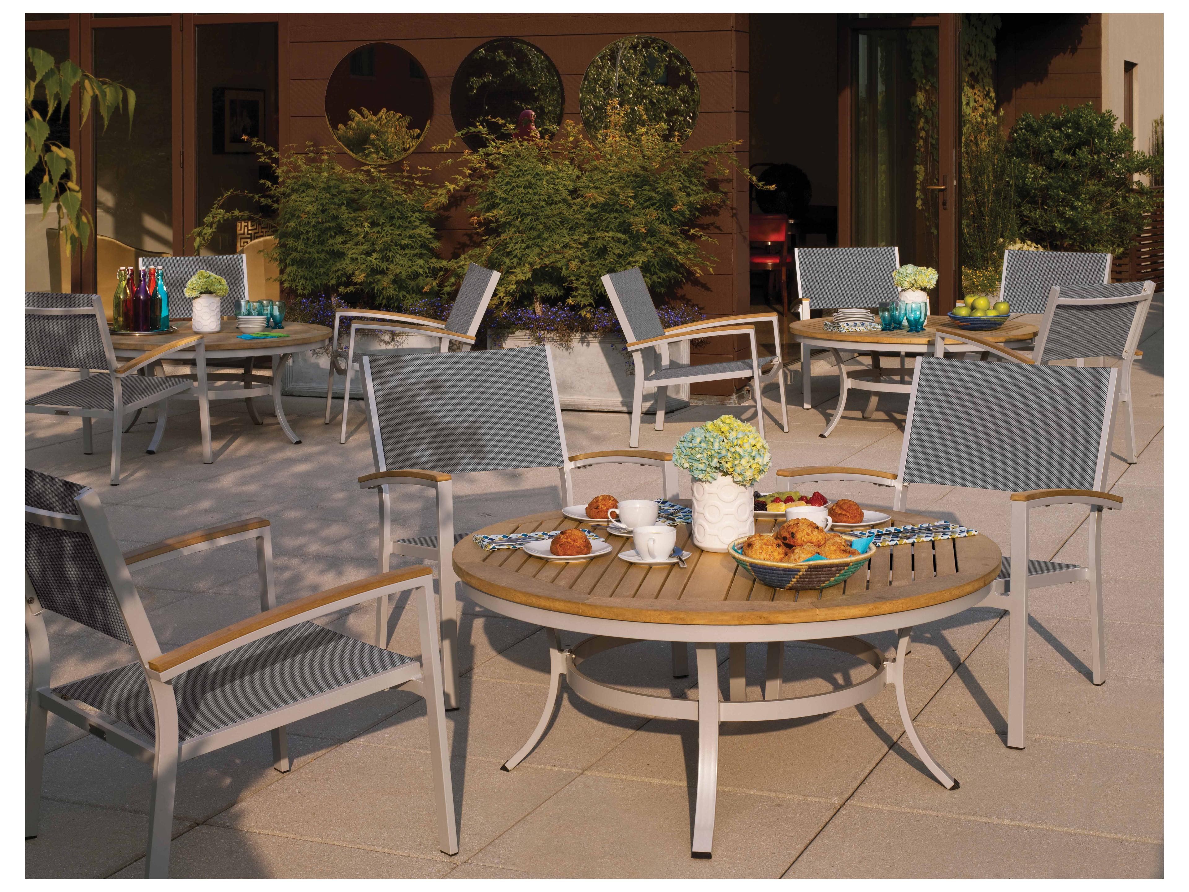 Oxford Garden Travira Aluminum Flint Round Tekwood Top Outdoor Chat Table