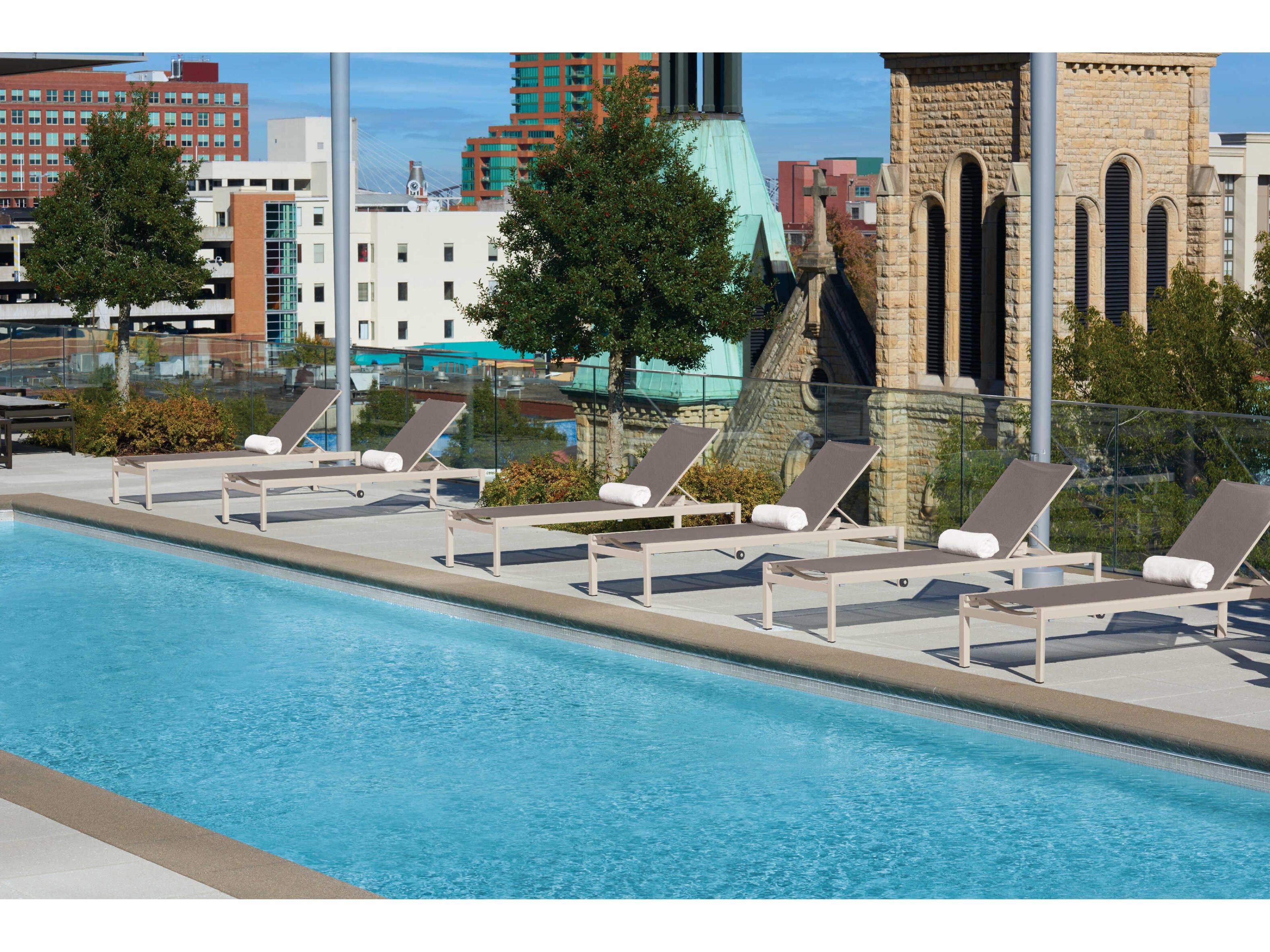 Oxford Garden Ven Oyster Cocoa Aluminum Sling Chaise Lounge Set of 4