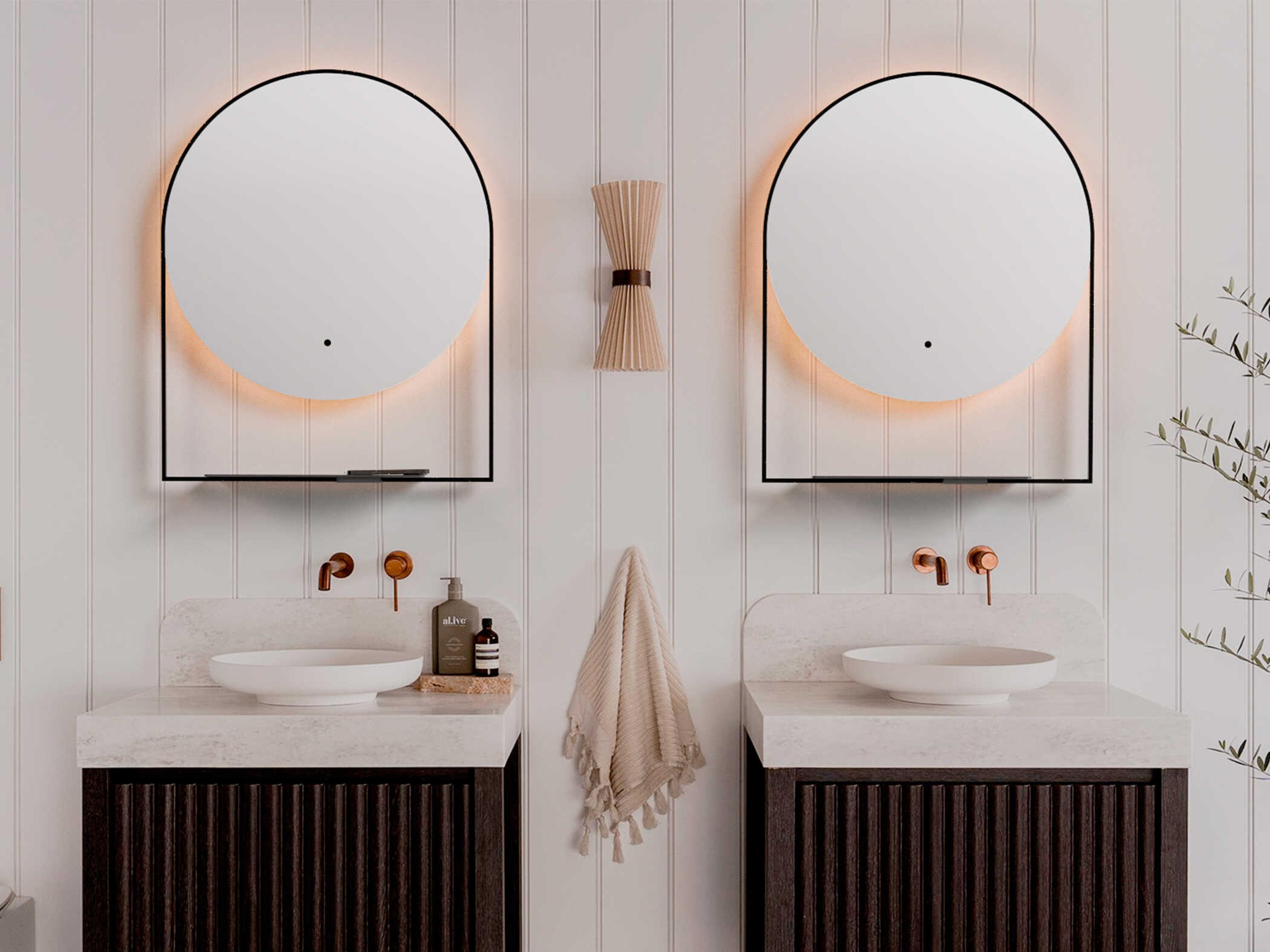 Oxygen by Quorum Cassiopea Black Round Wall Mirror