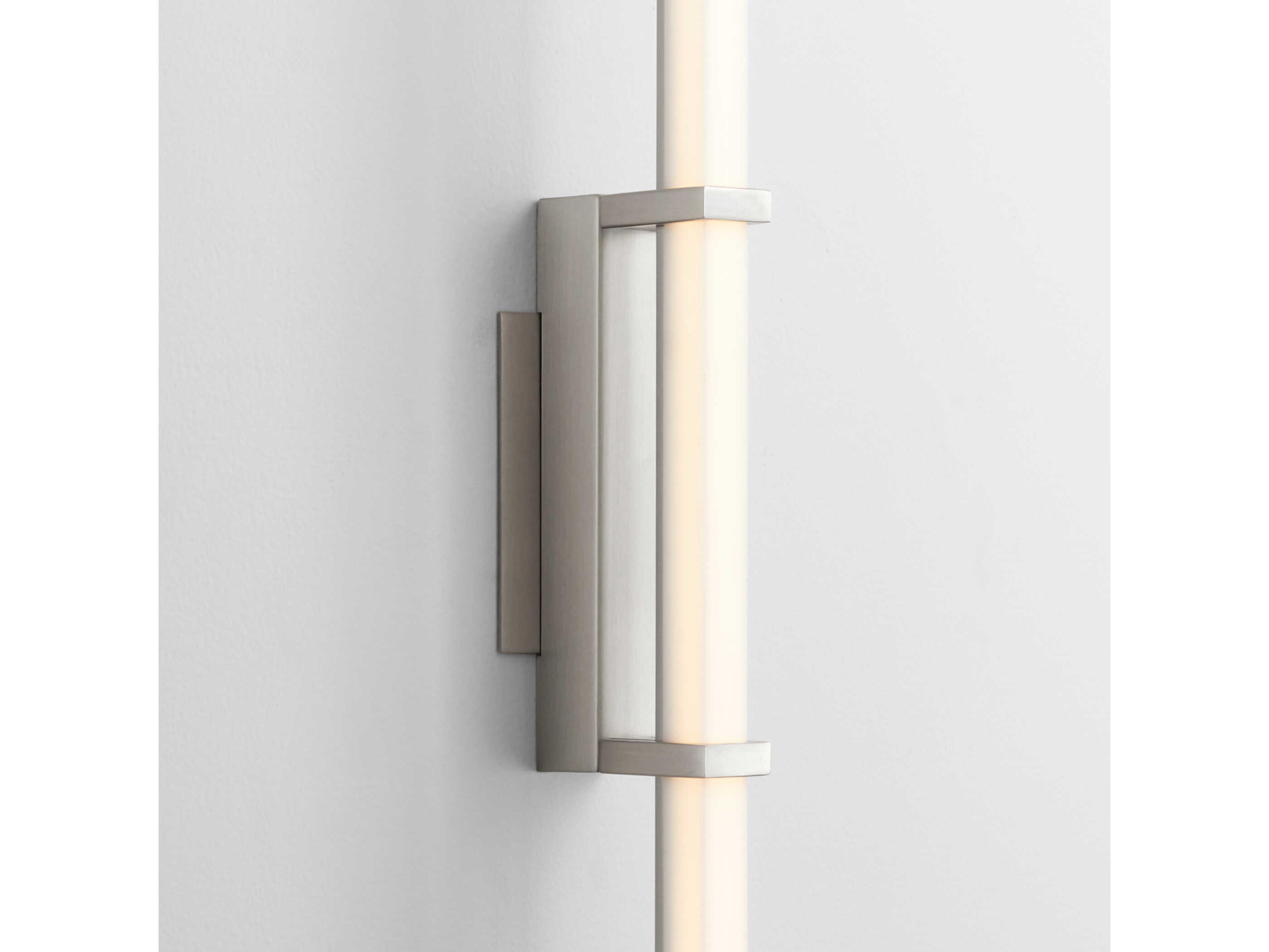 Oxygen by Quorum Wand 1-Light Satin Nickel Wall Sconce