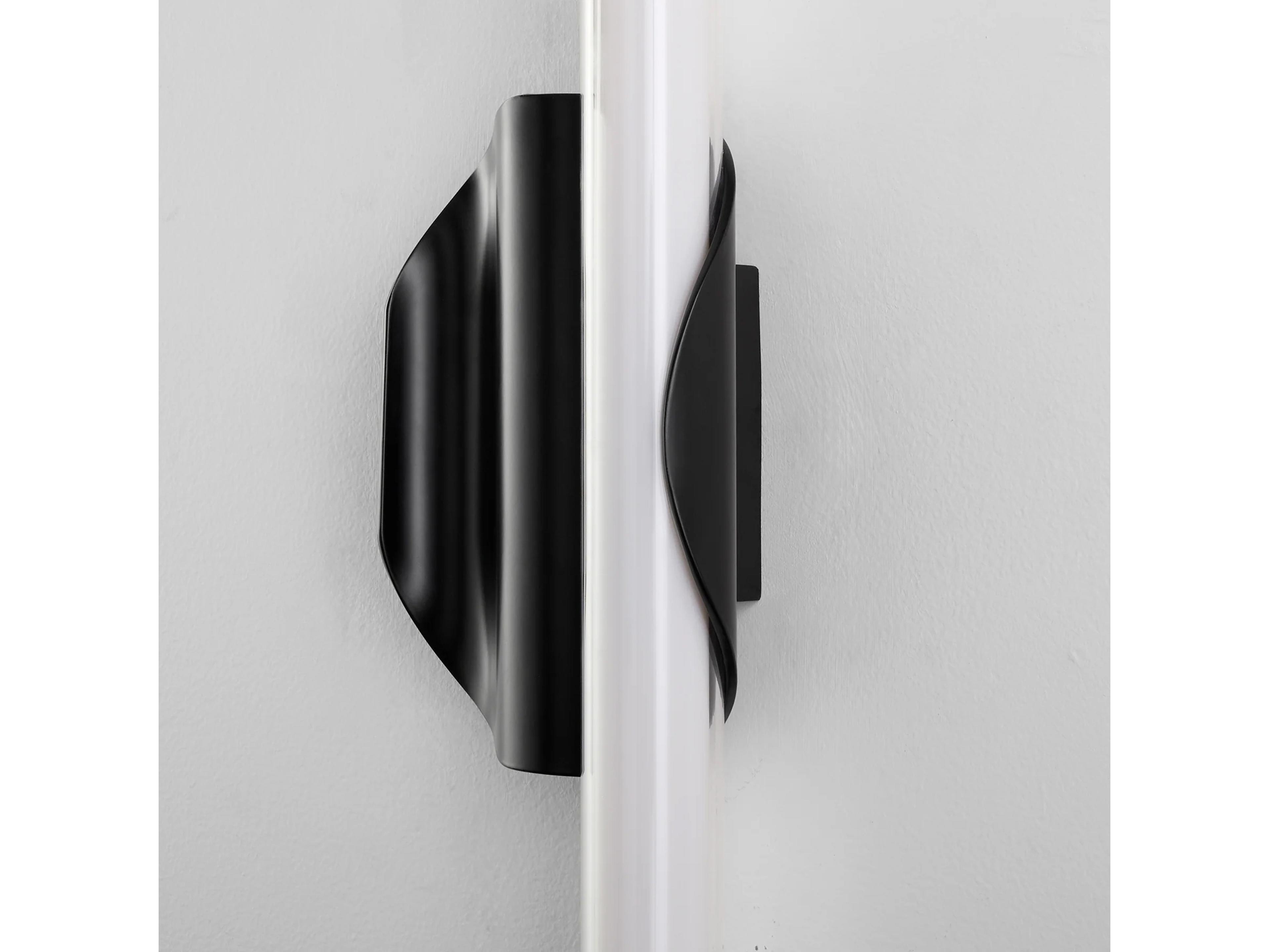 Oxygen by Quorum Ola 1-Light Black Wall Sconce