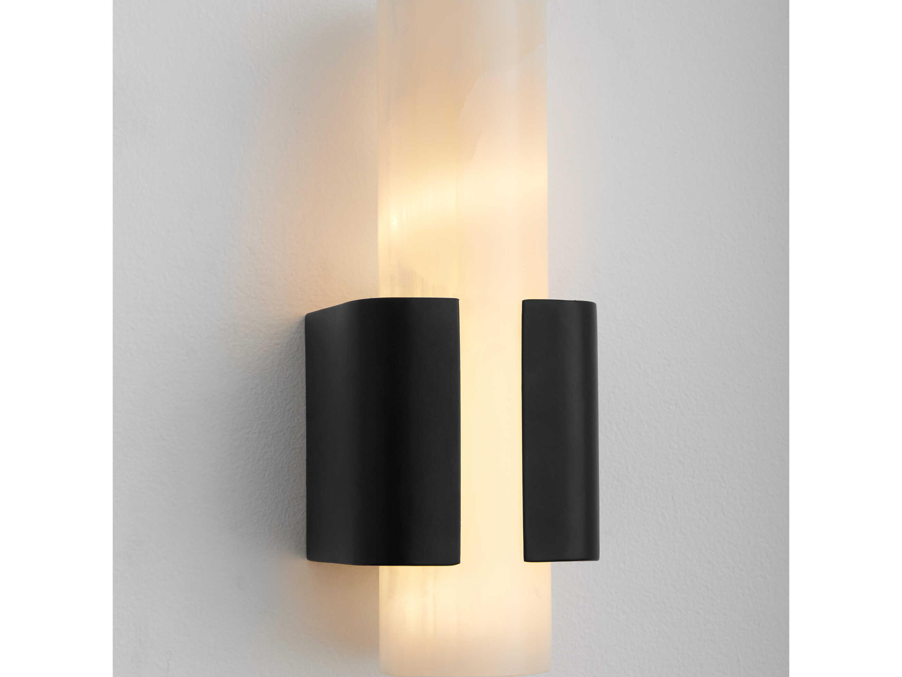 Oxygen by Quorum Virtue 1-Light Black Wall Sconce