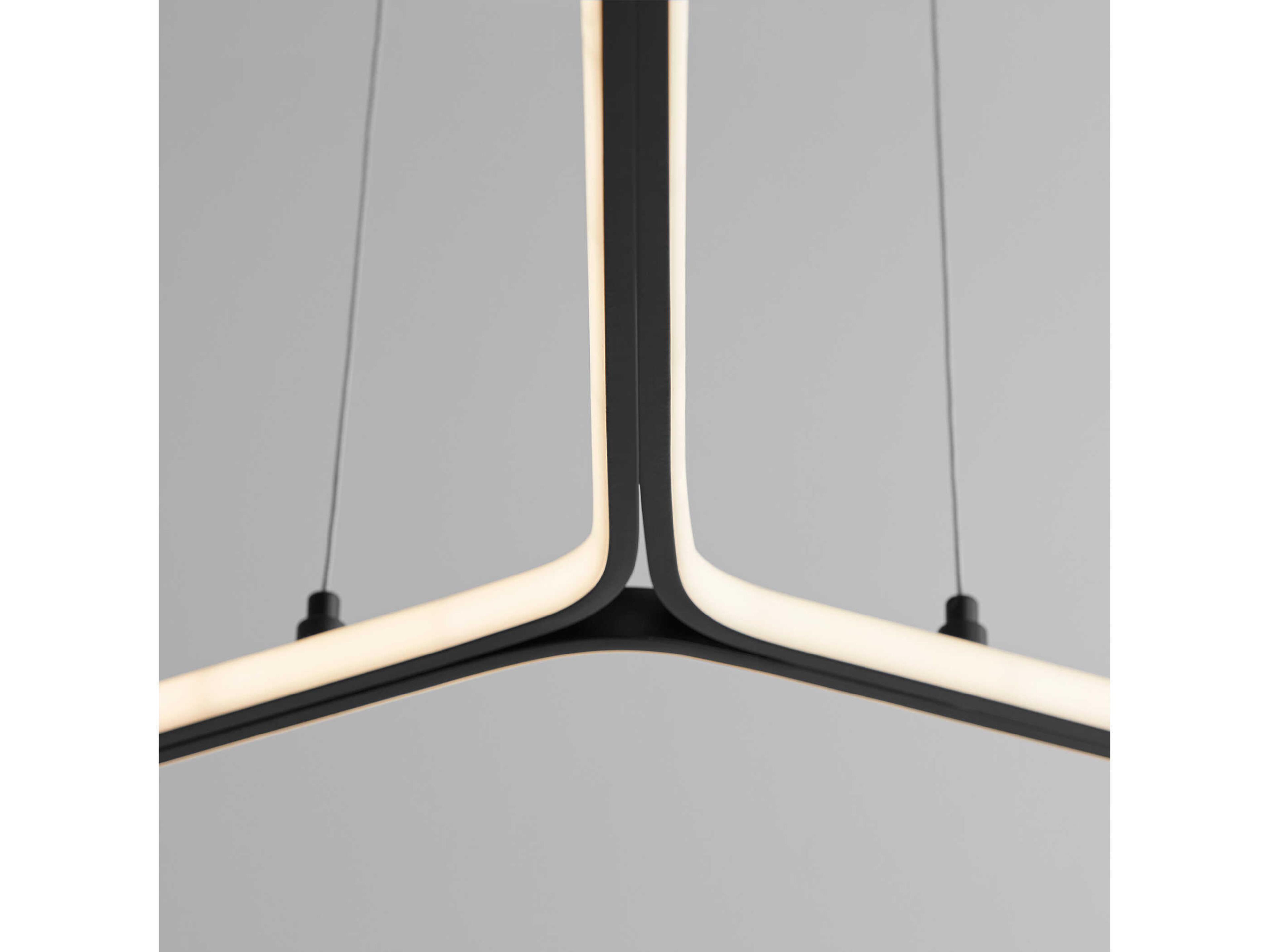 Oxygen by Quorum Estrella 1-Light Black Linear Pendant