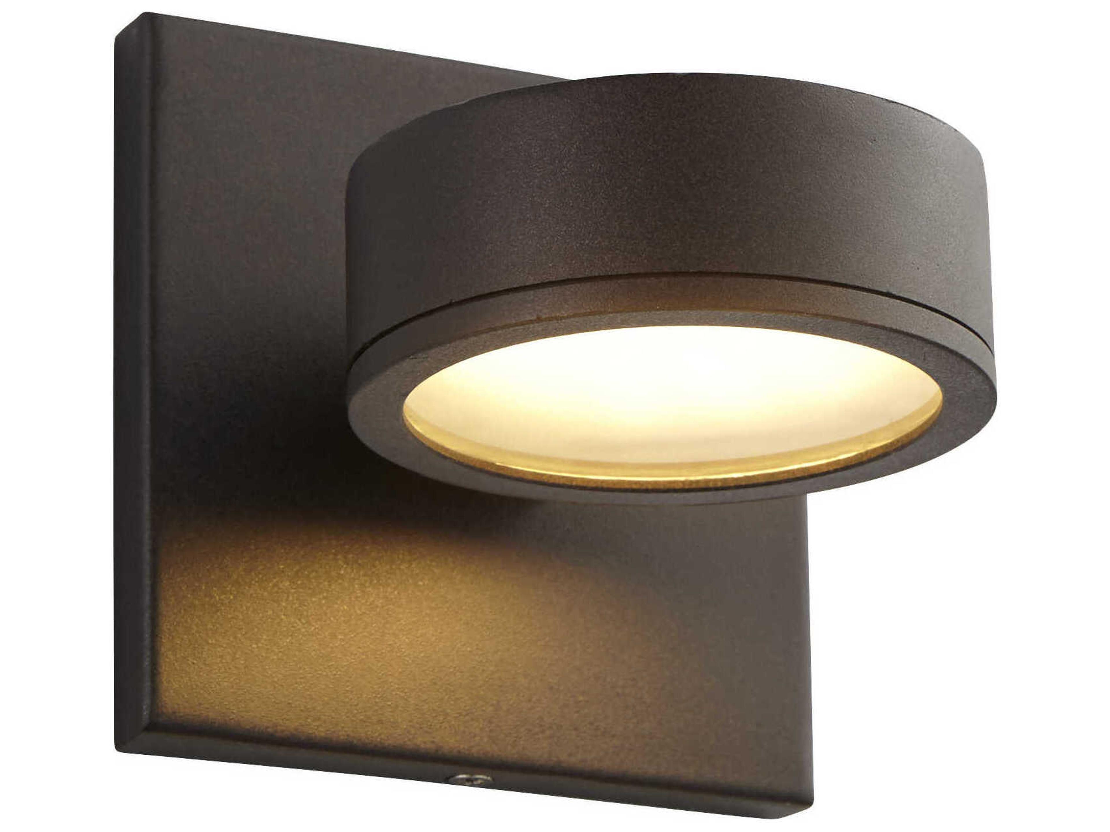 Oxygen by Quorum Ceres 1-Light Outdoor Wall Light