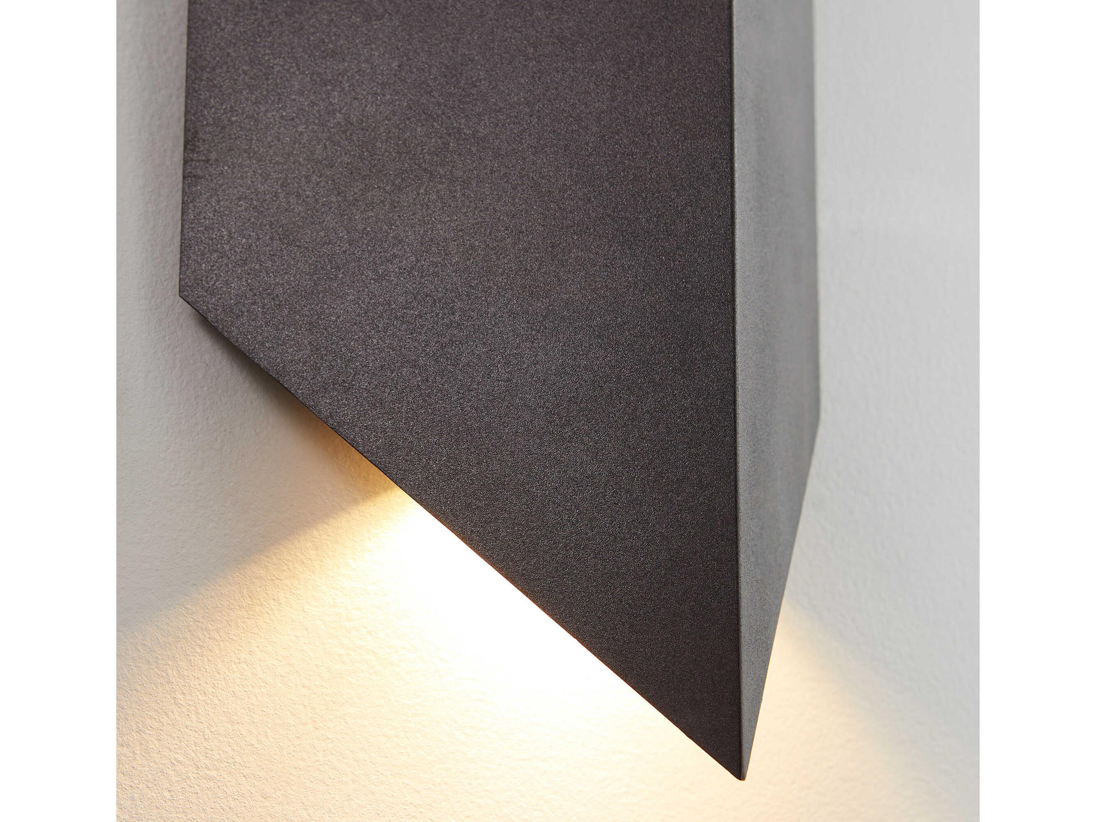 Oxygen by Quorum Motto 1-Light Outdoor Wall Light