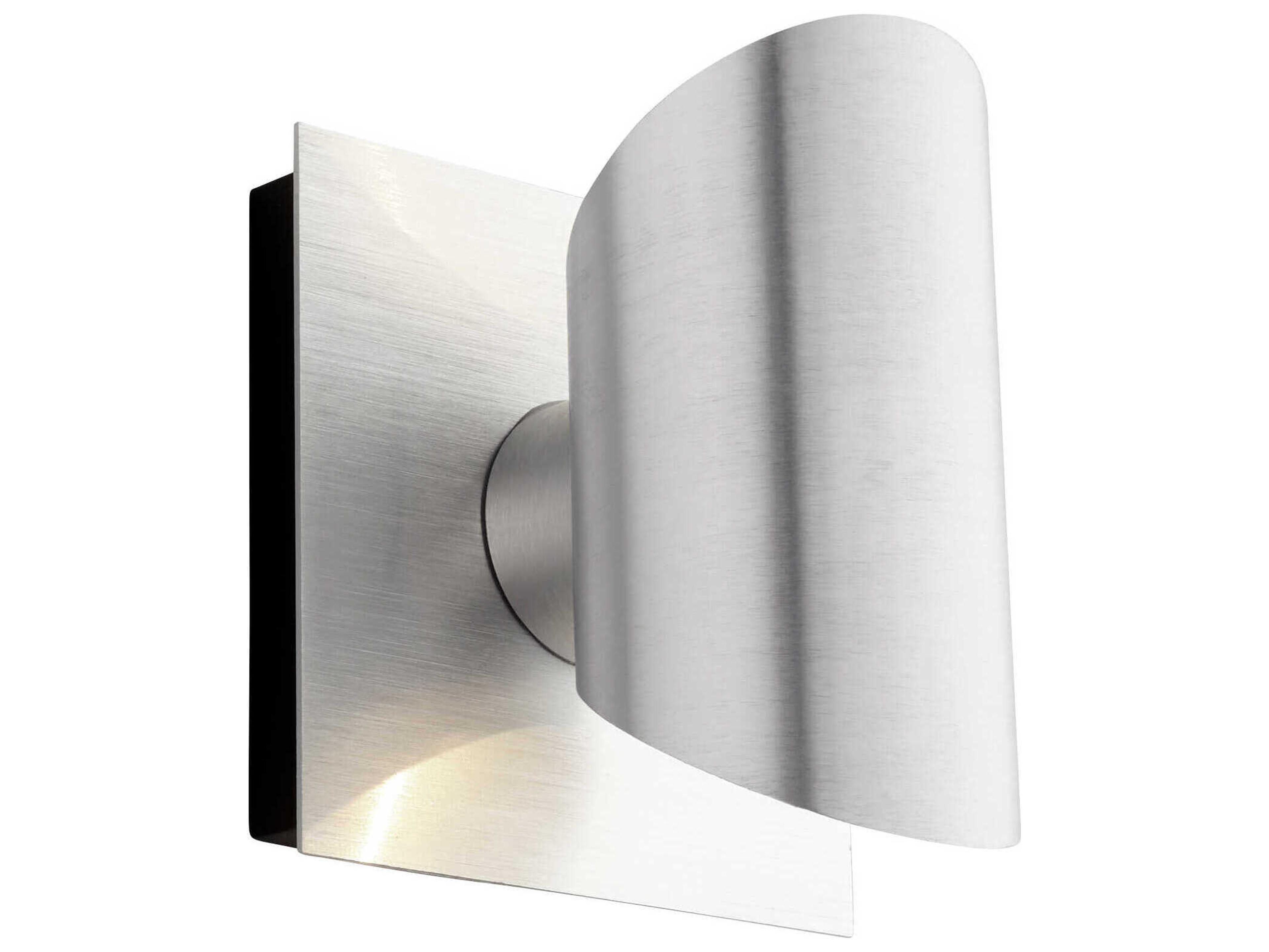 Oxygen by Quorum Caliber 2-Light Outdoor Wall Light