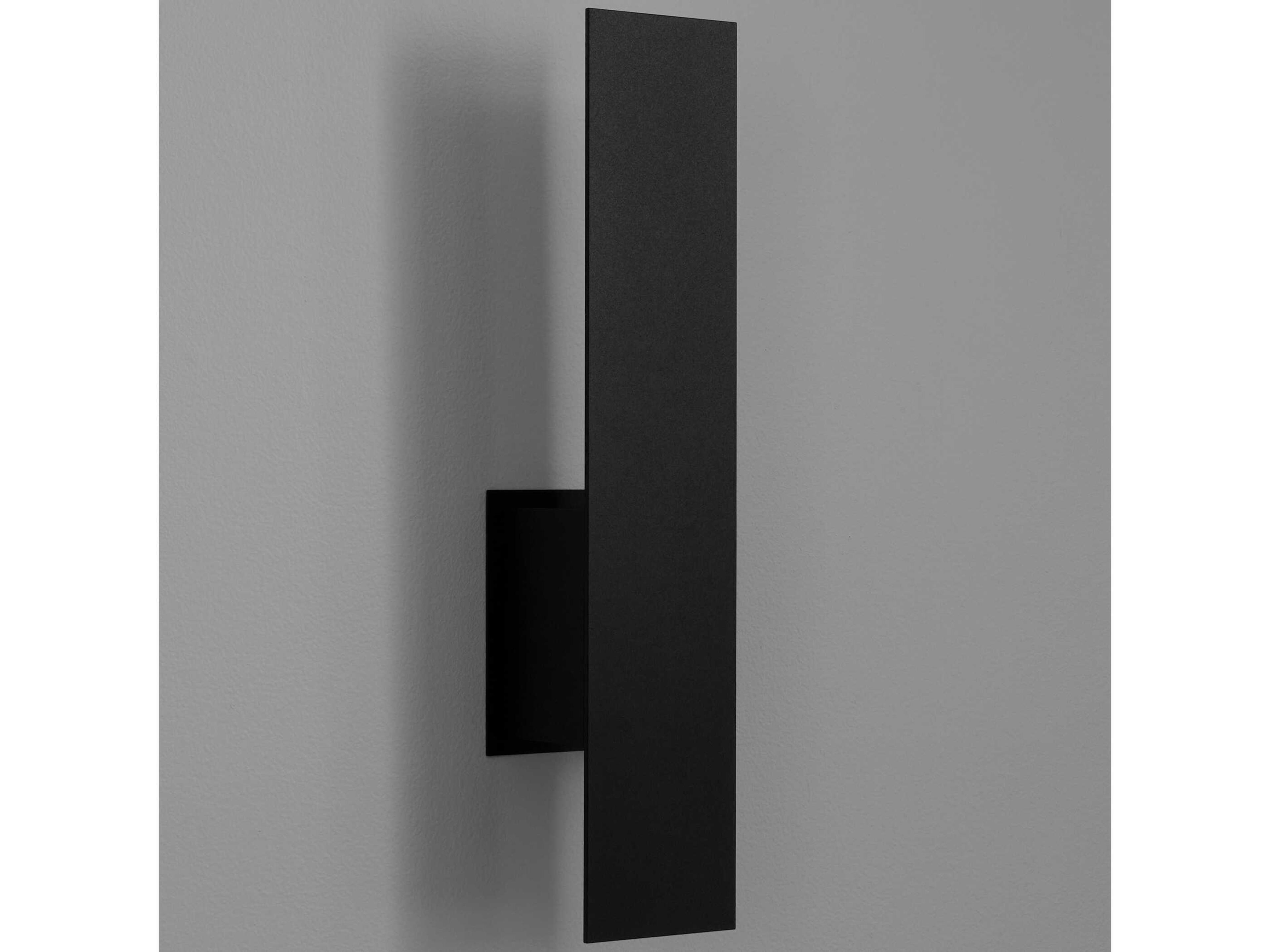 Oxygen by Quorum Reflex 2-Light Outdoor Wall Light