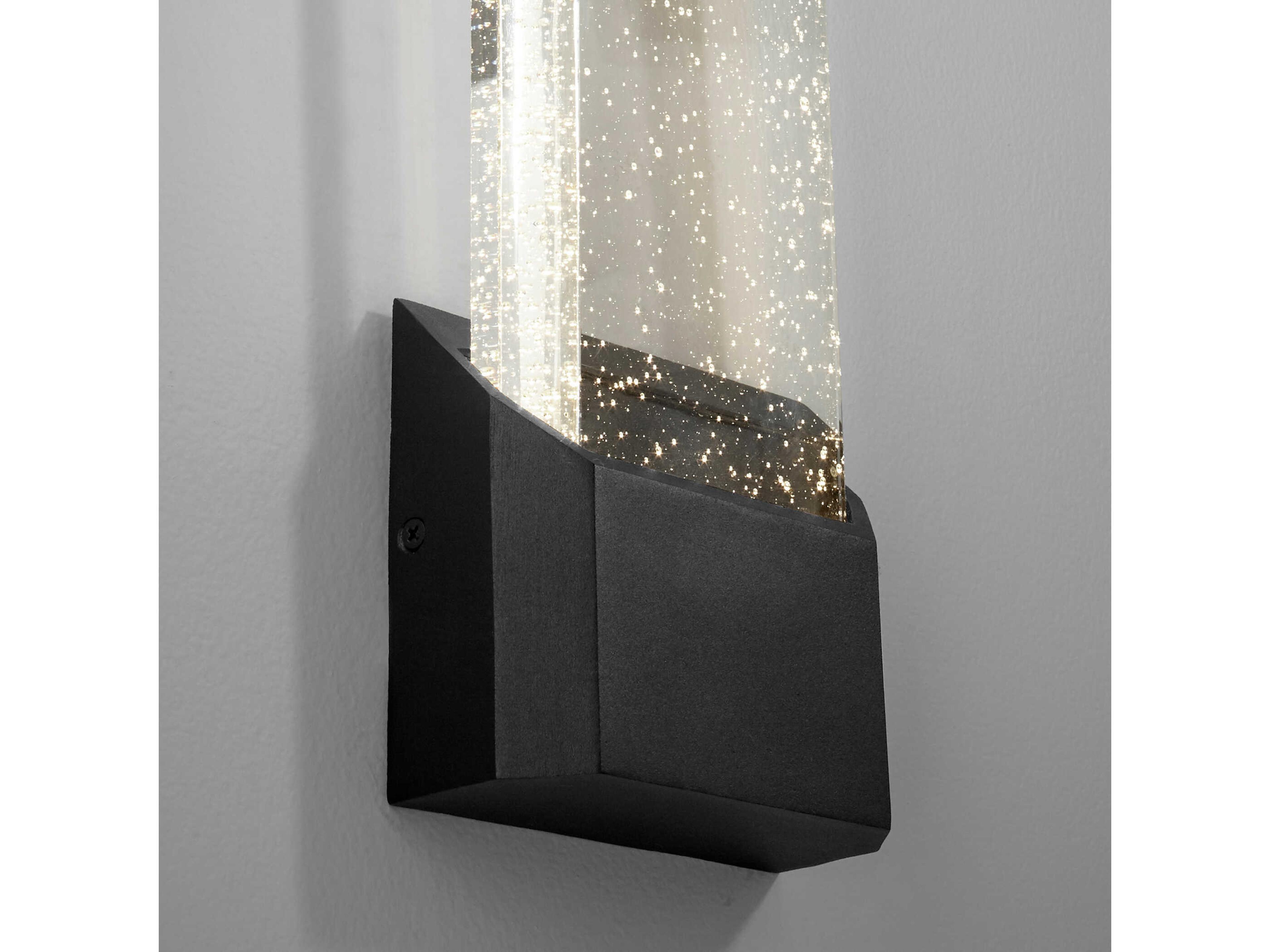 Oxygen by Quorum Esprit 1-Light Outdoor Wall Light