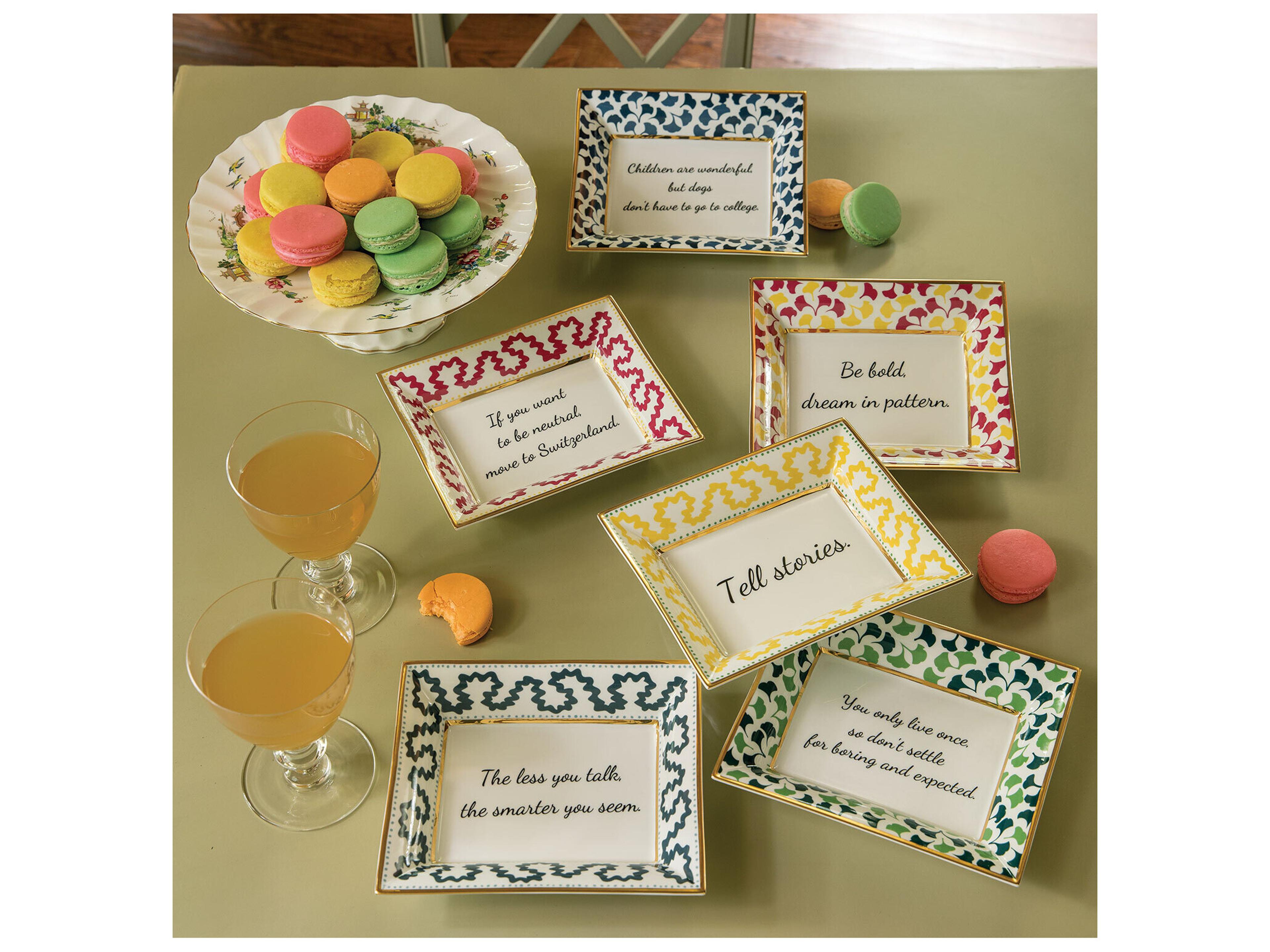 Port 68 College Plate (Set Of 2) *