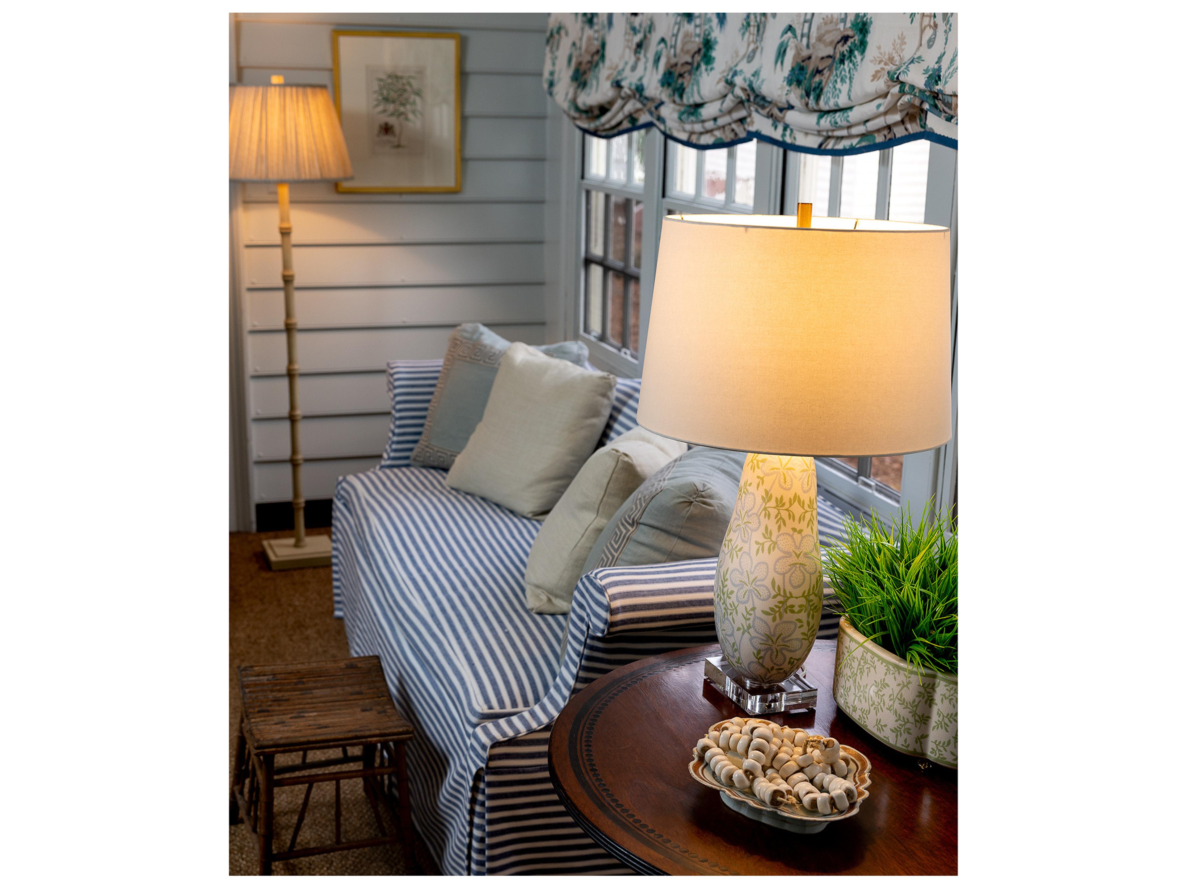 Port 68 Ghost Blossom Lamp