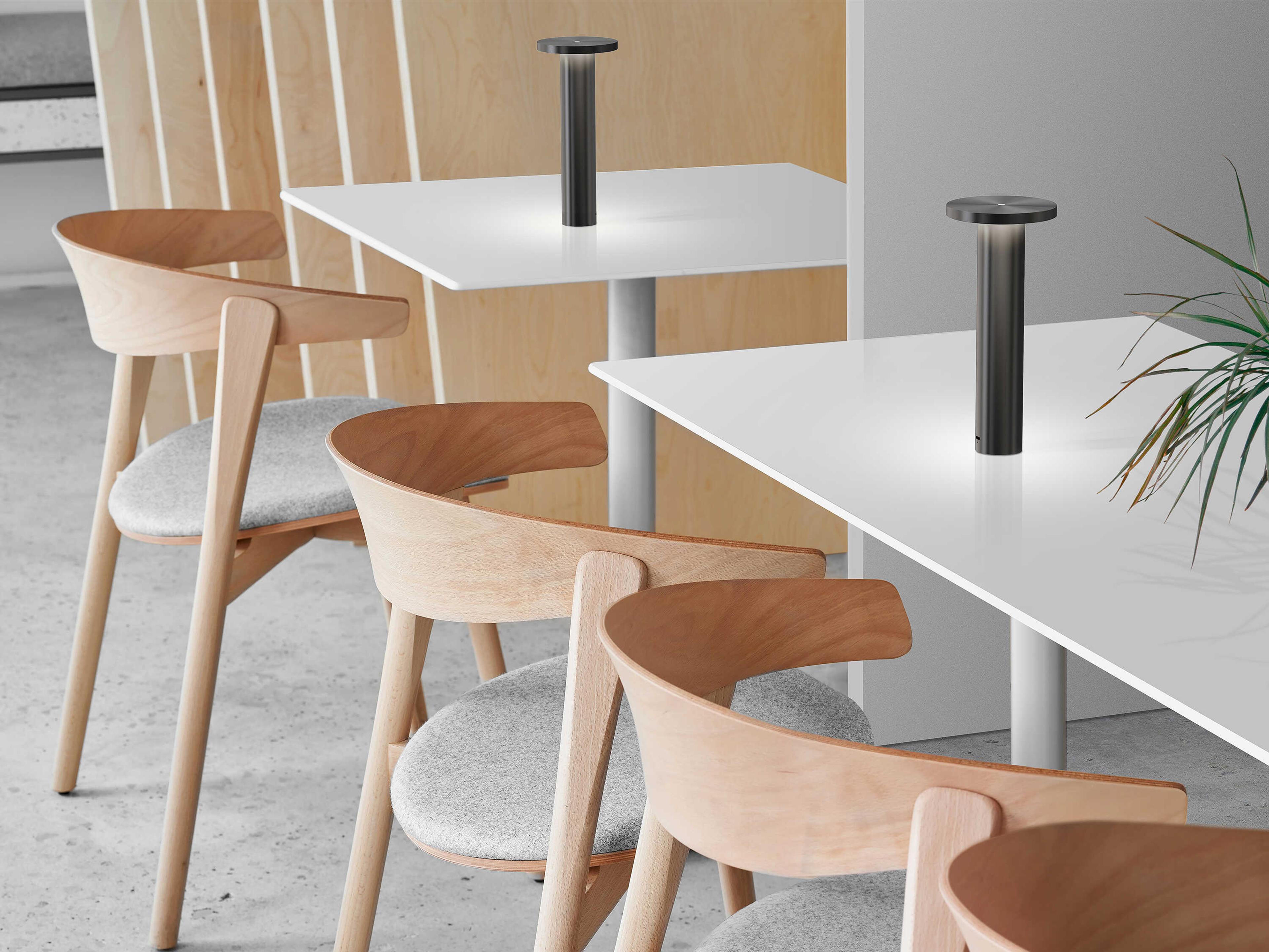 Pablo Luci Black Table Lamp