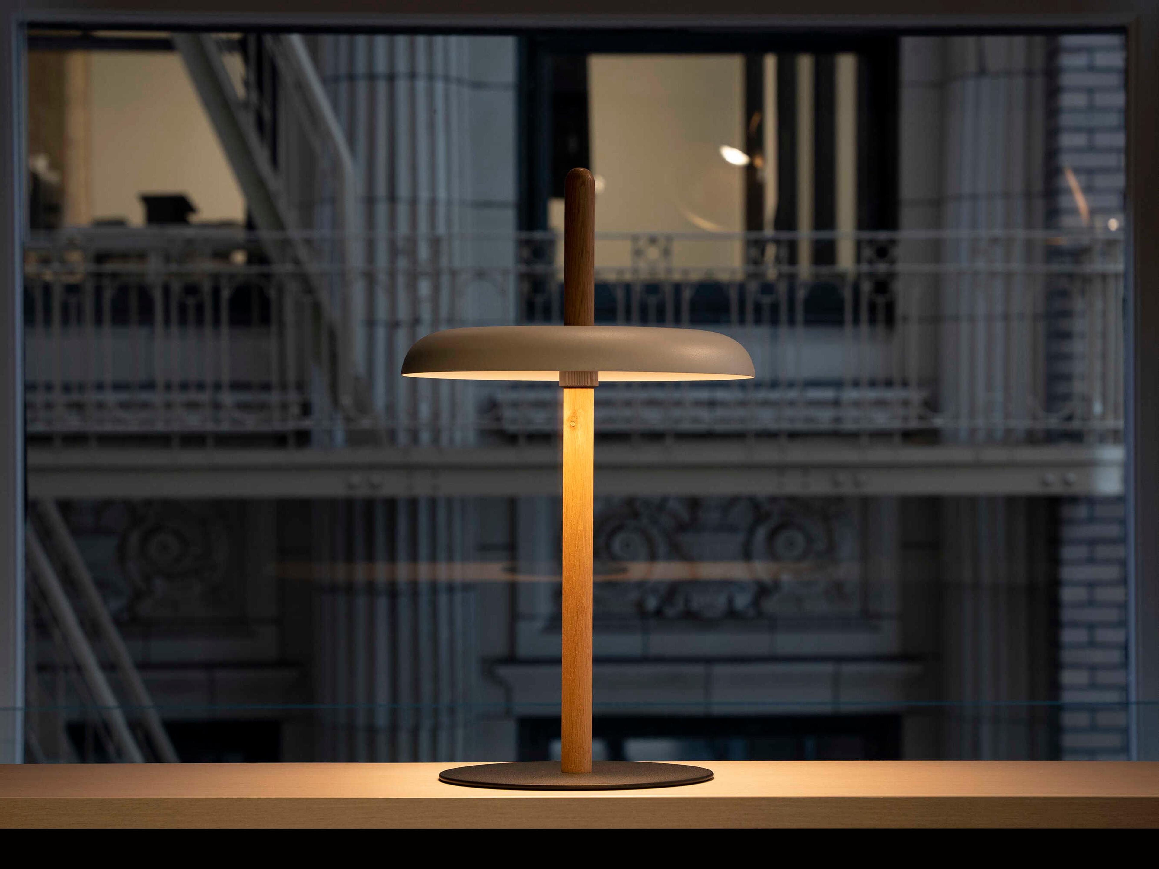 Pablo Nivel Walnut White Brown Table Lamp