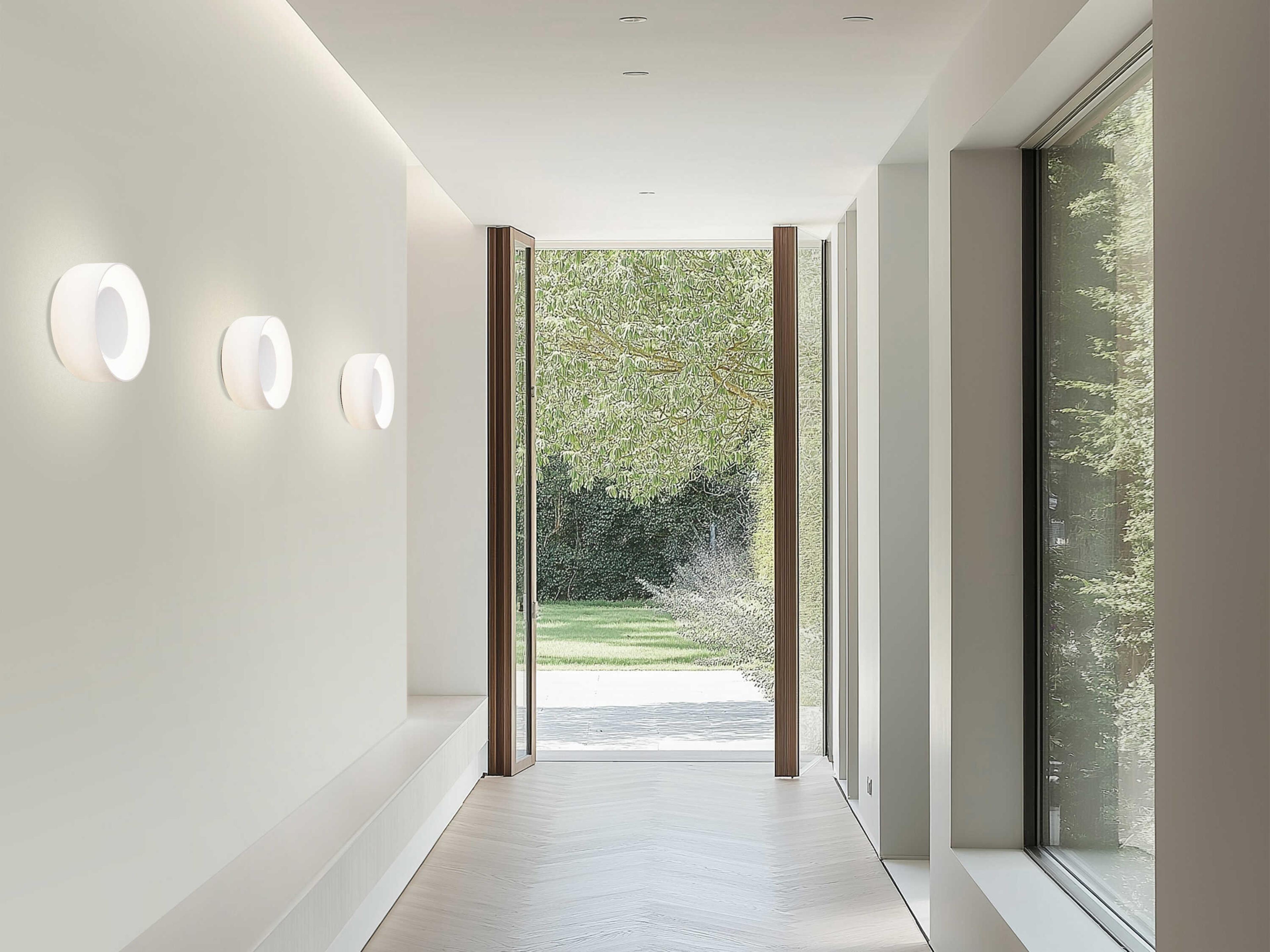 Pablo Totem 1-Light White Wall Sconce