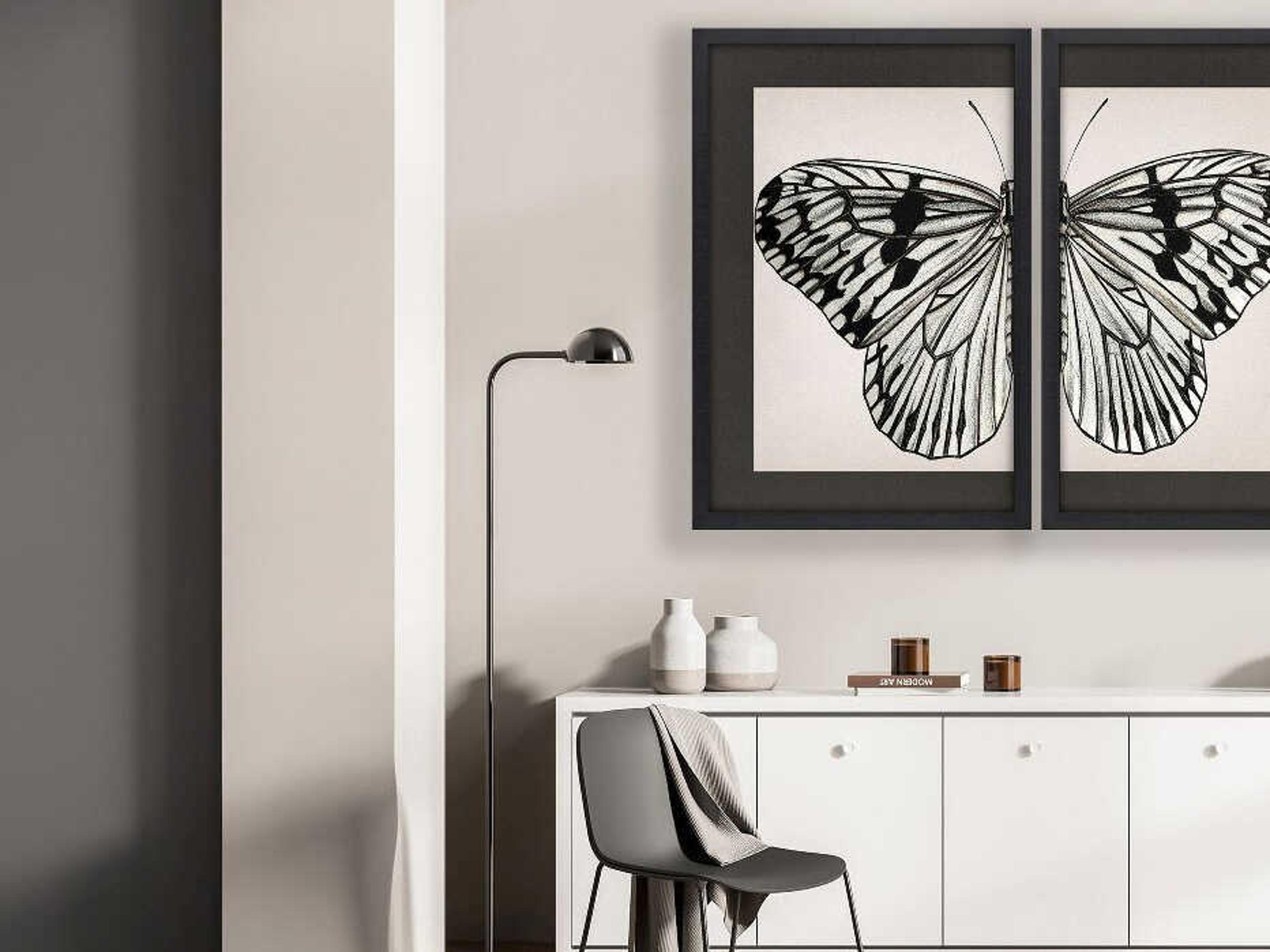 Paragon Animals Grand Butterfly-I Wall Art