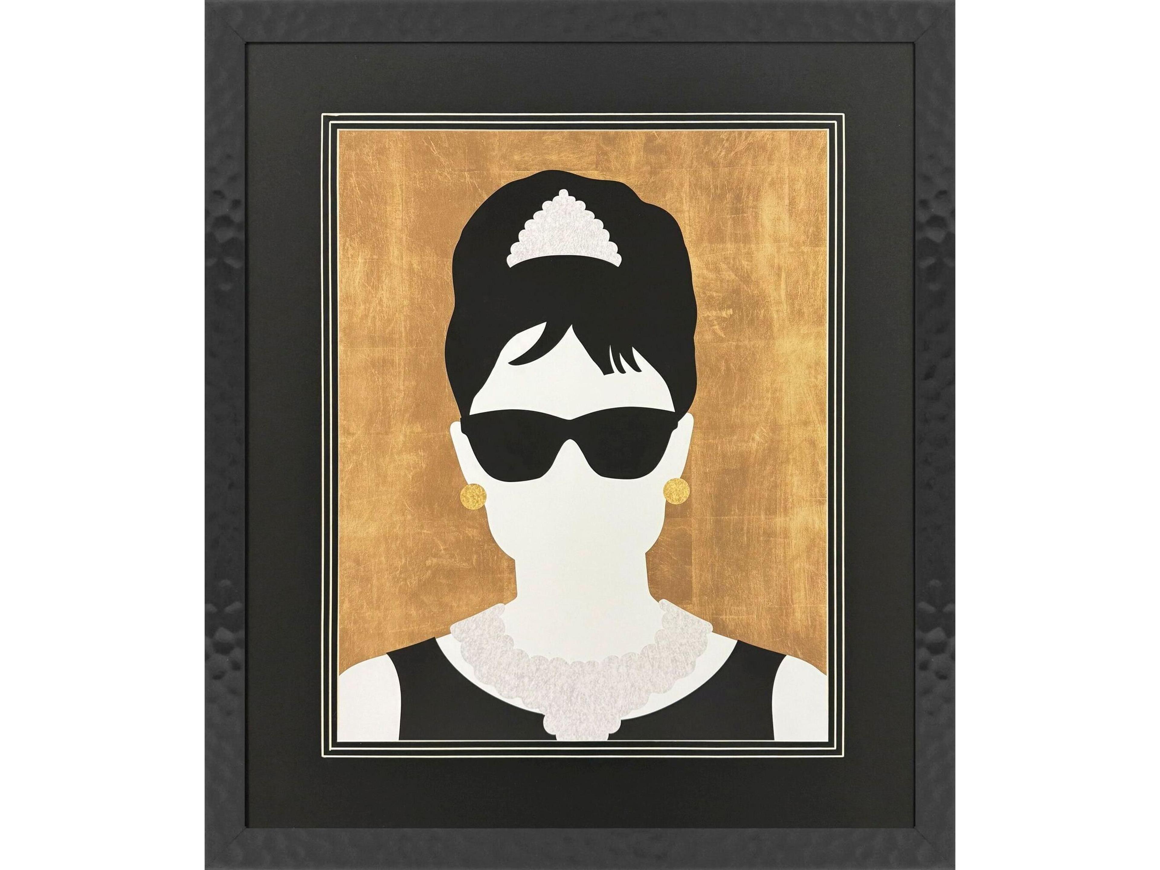Paragon Icon Fashion Favourite Framed Art
