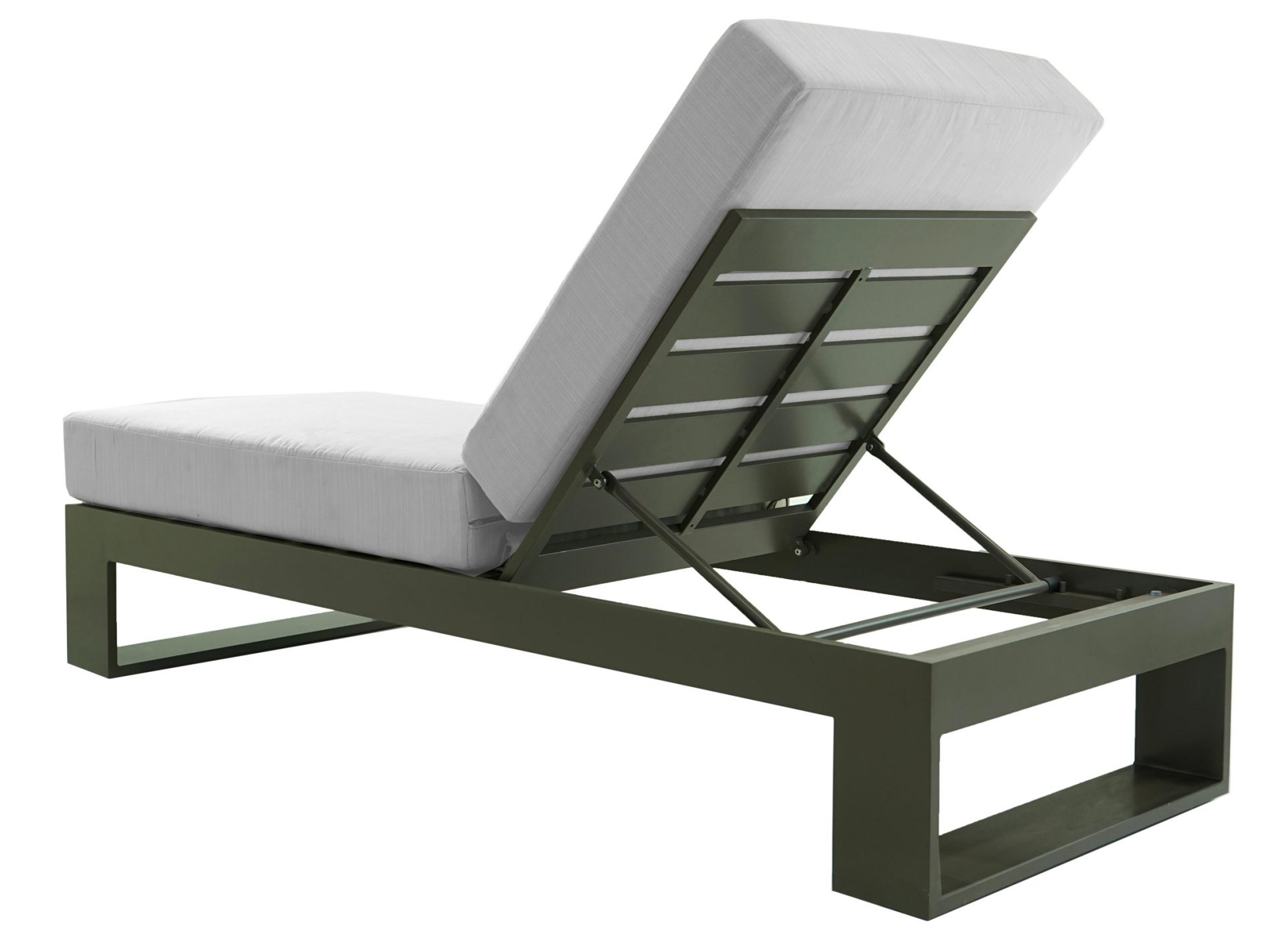 Axcess Inc. Hampton Single Patio Chaise