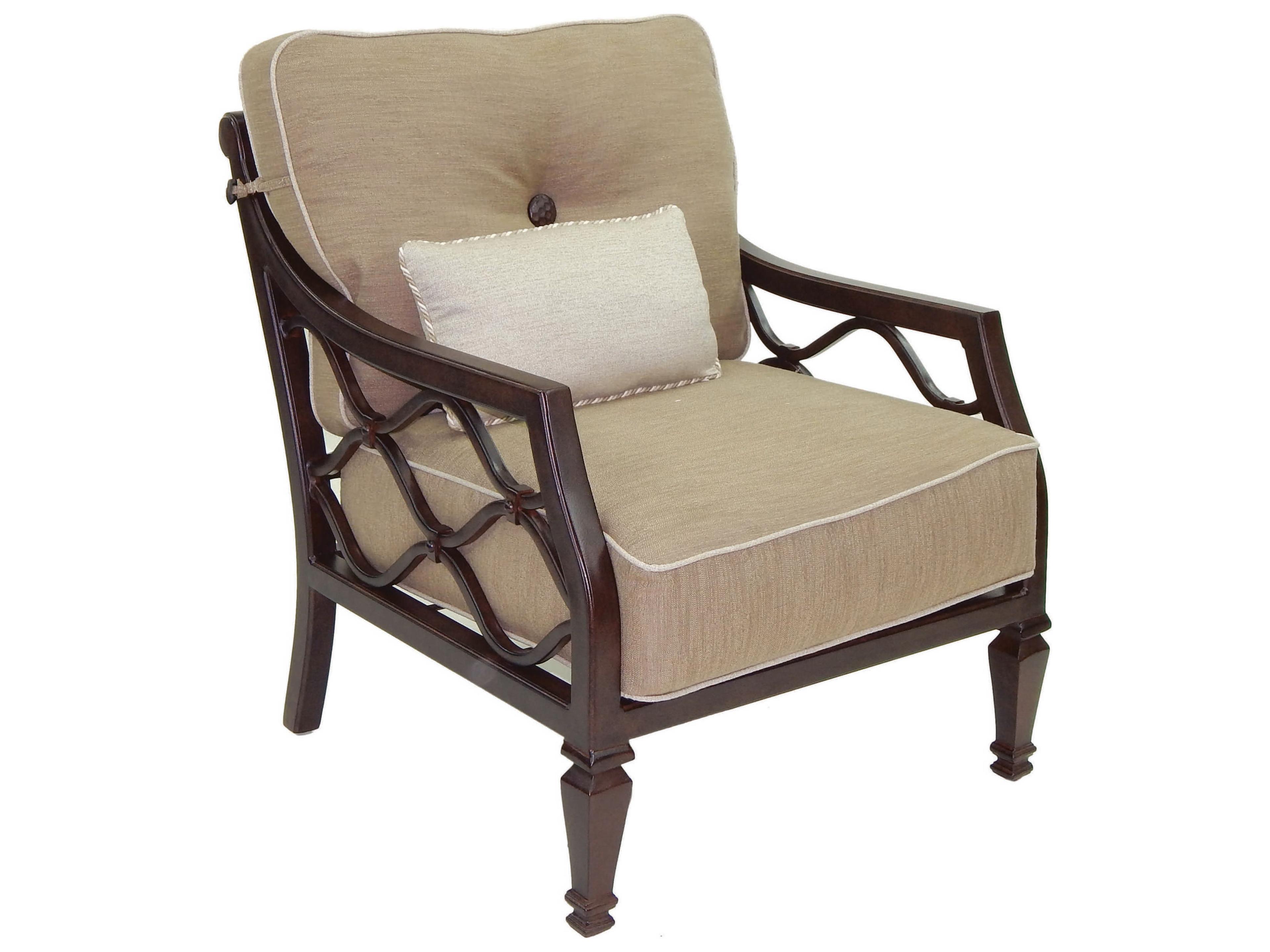 Villa Bianca Deep Seating Cast Aluminum Patio Lounge Chair with One Kidney Pillow