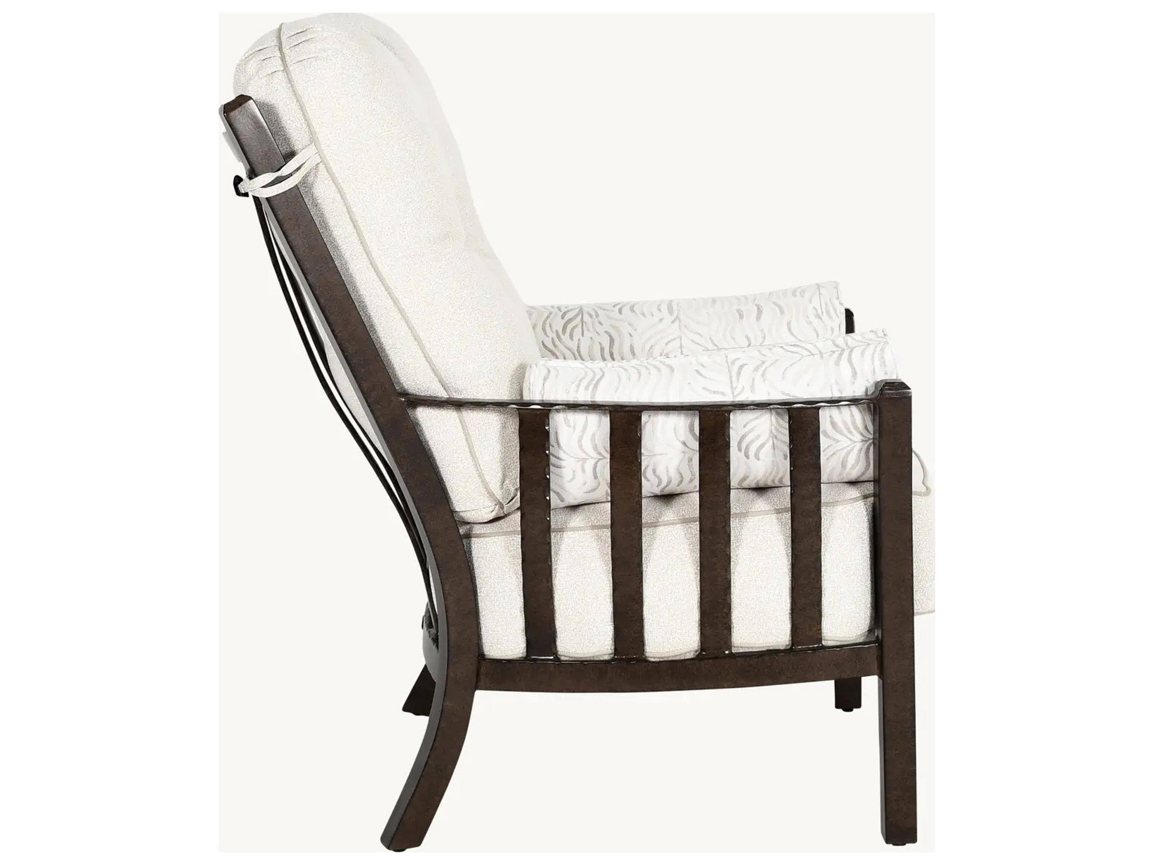 Castelle Santa Fe Deep Seating Cast Aluminum Ultra High Back Lounge Chair with Two Side Pillows