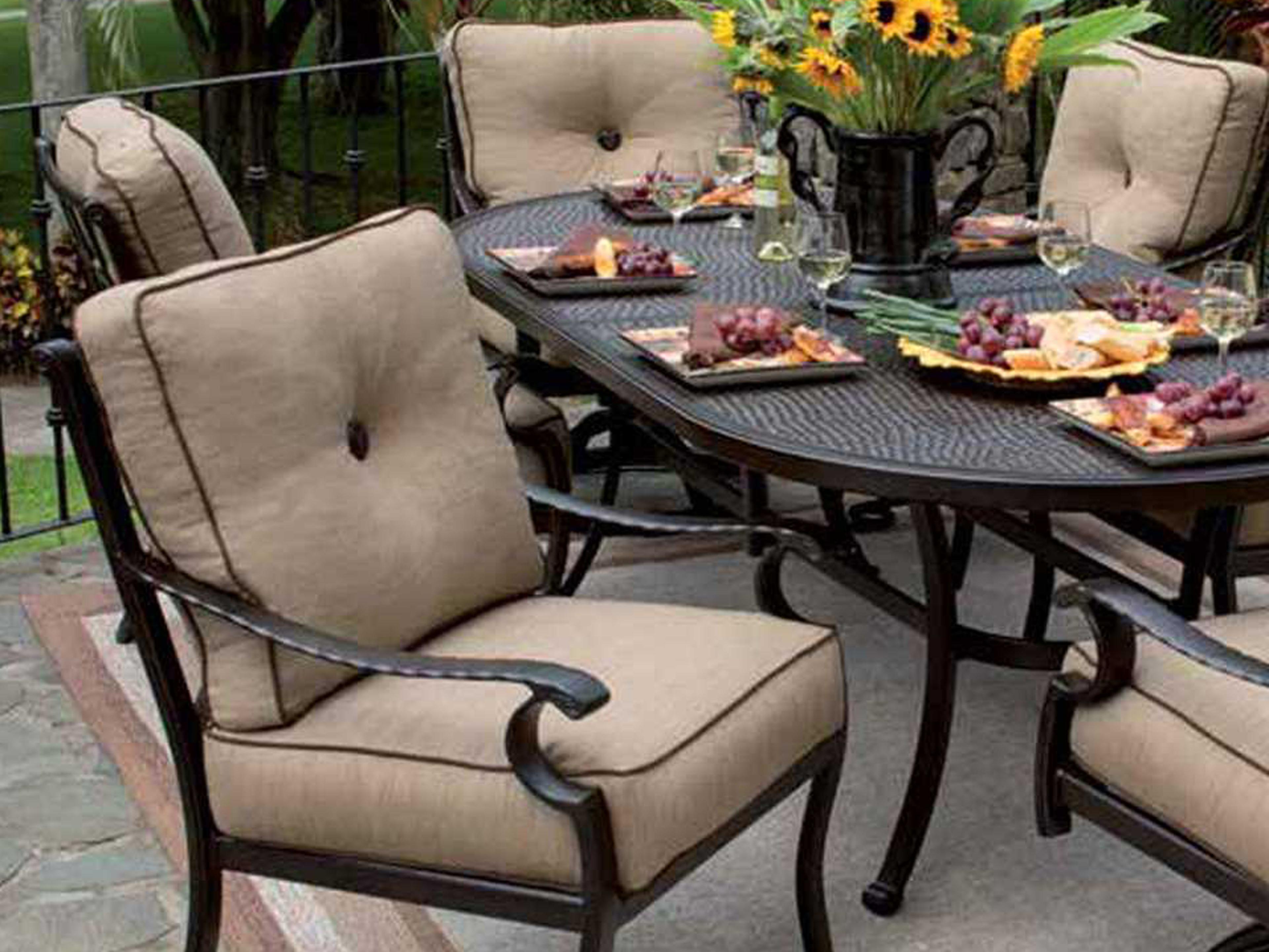 Monterey Cushion Dining Cast Aluminum Set