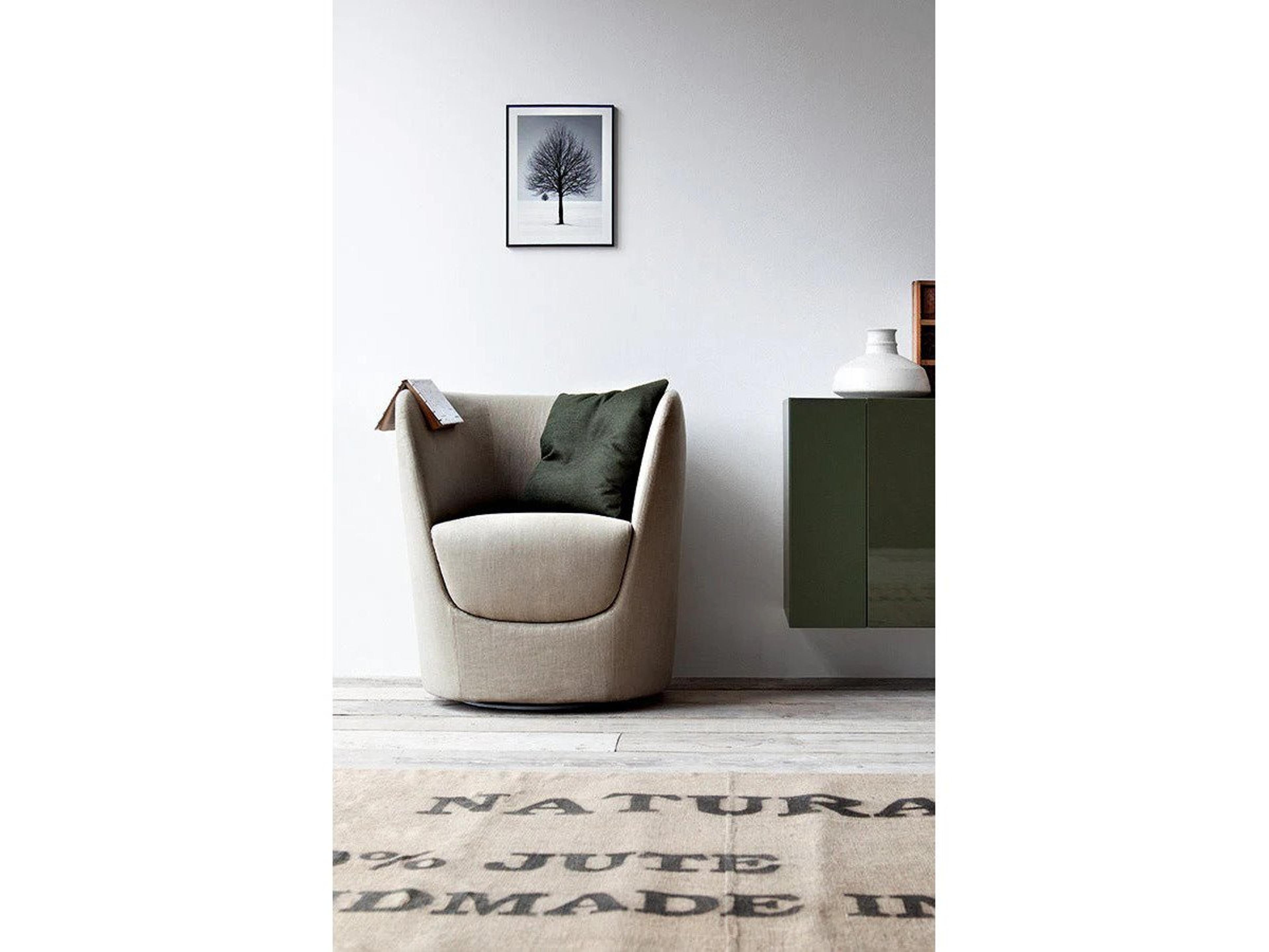 Pianca Opla wivel Arm Chair 27" Light Beige Nuvole