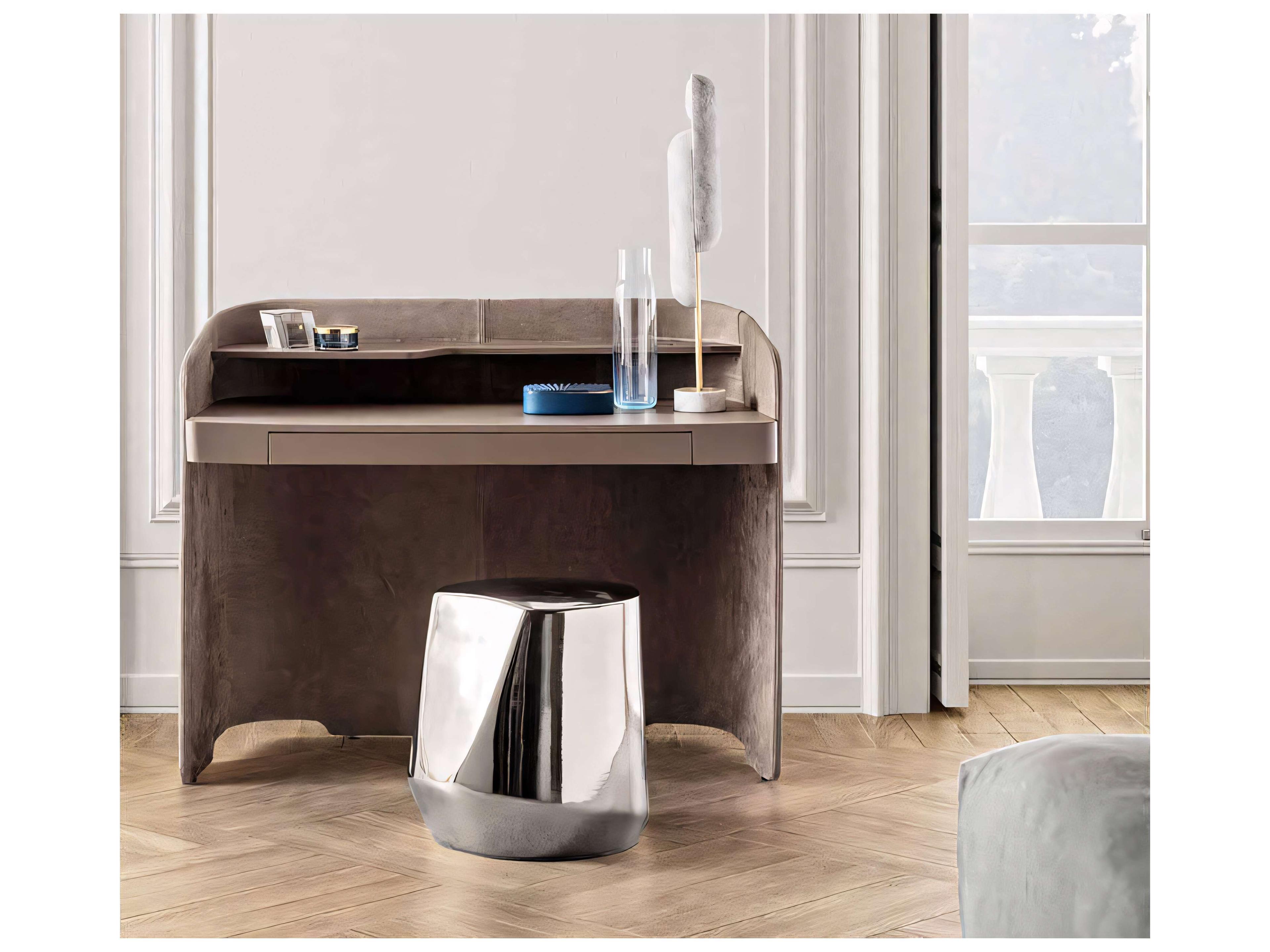 Pianca Chloe Solid Wood Vanity Table