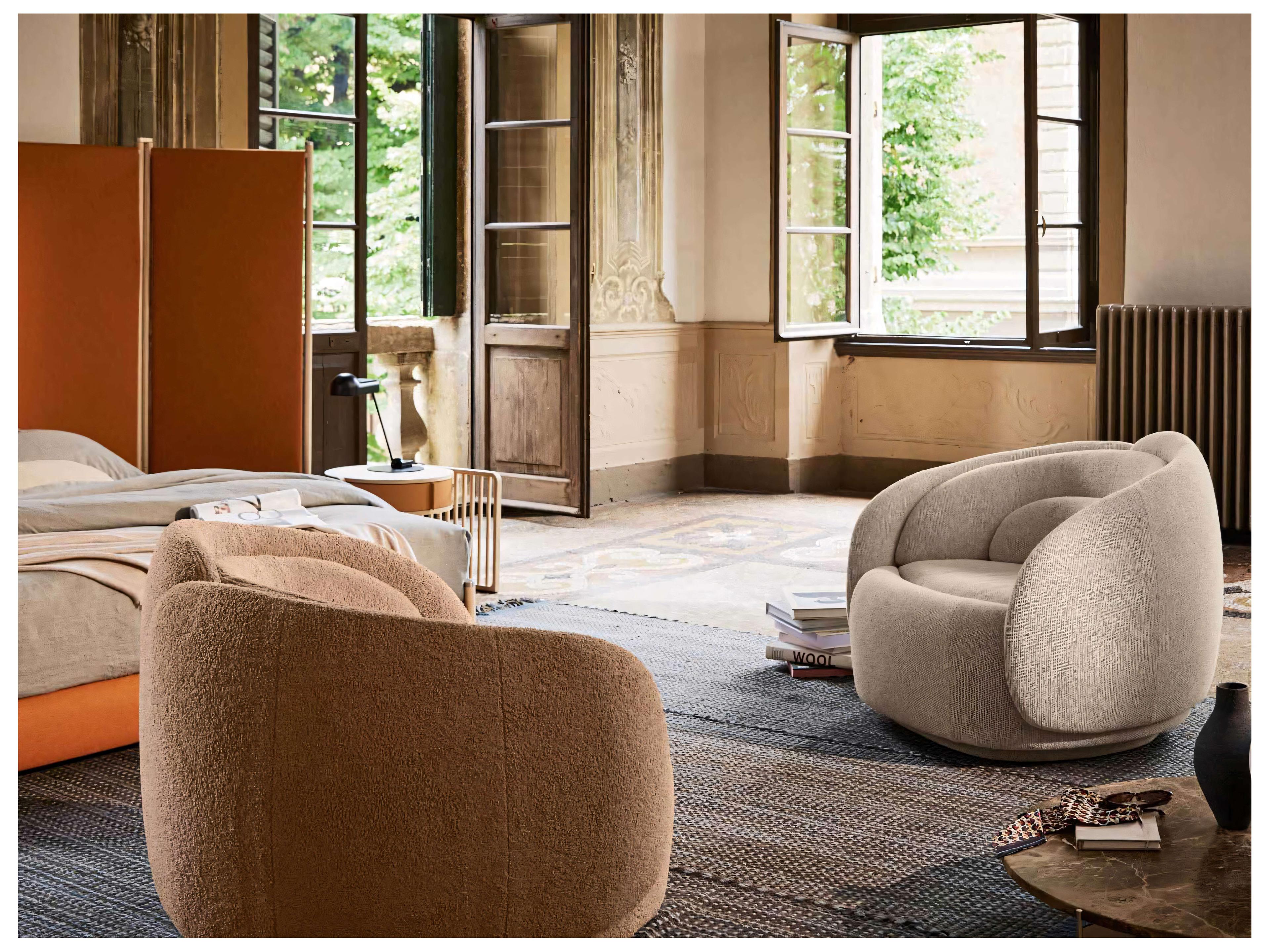 Pianca Peonia Beige Fabric Accent Chair