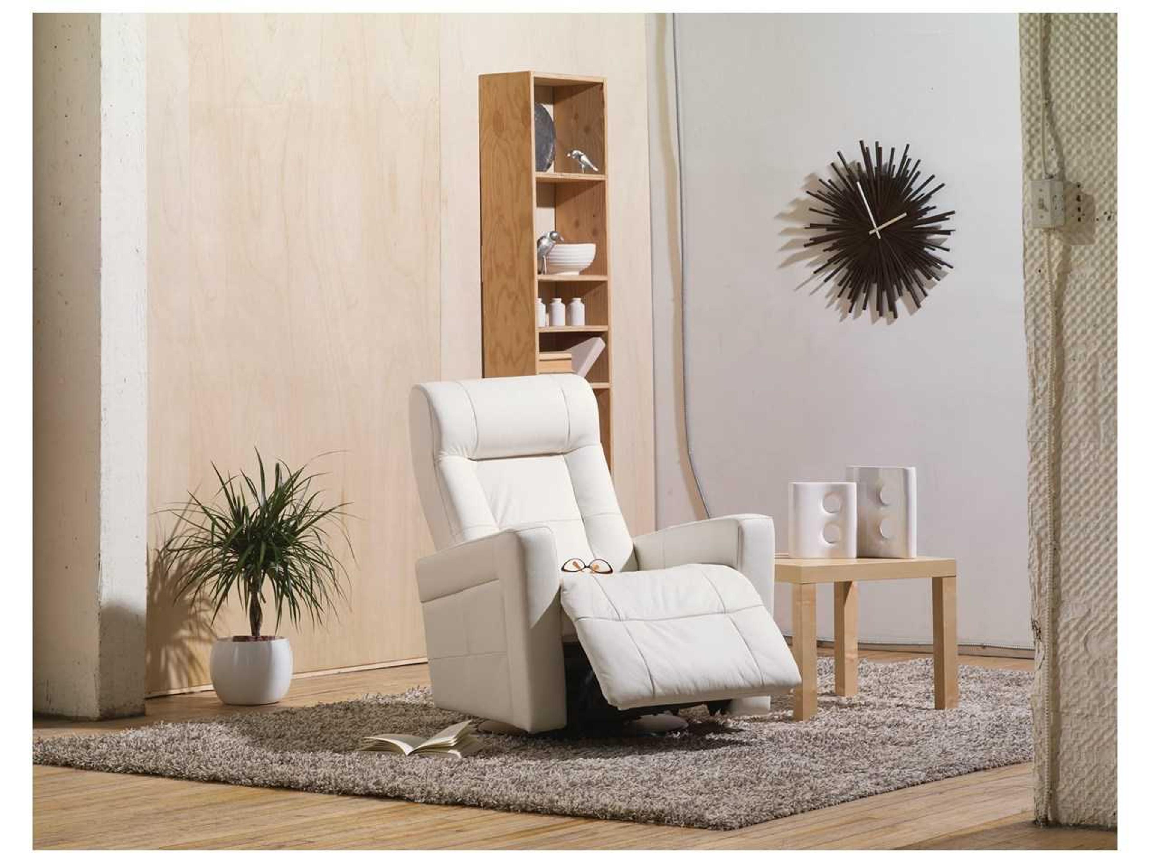 Palliser Chesapeake Leather Upholstery Swivel Glider Power Recliner