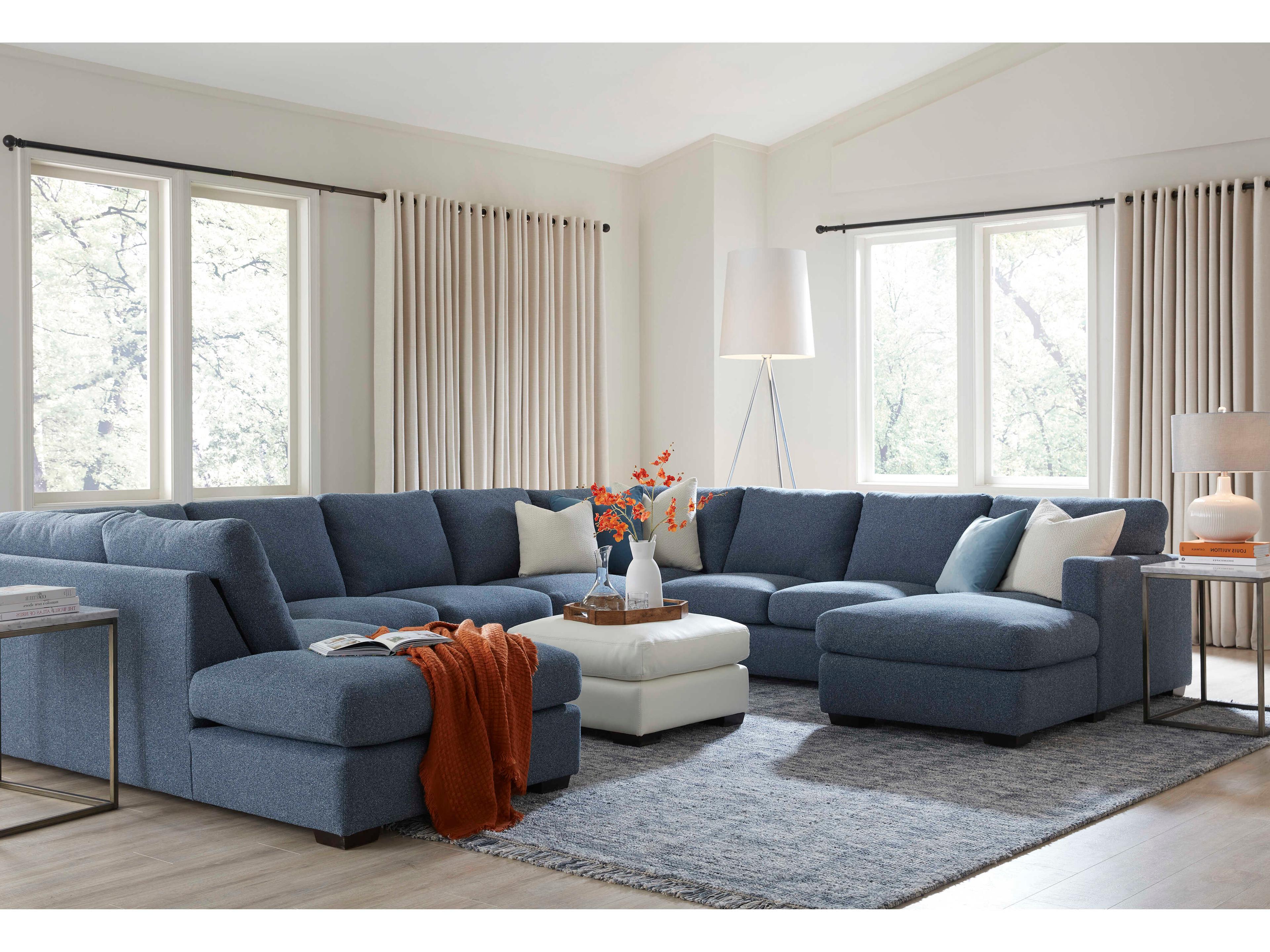 Palliser Colebrook Upholstered Sectional Sofa