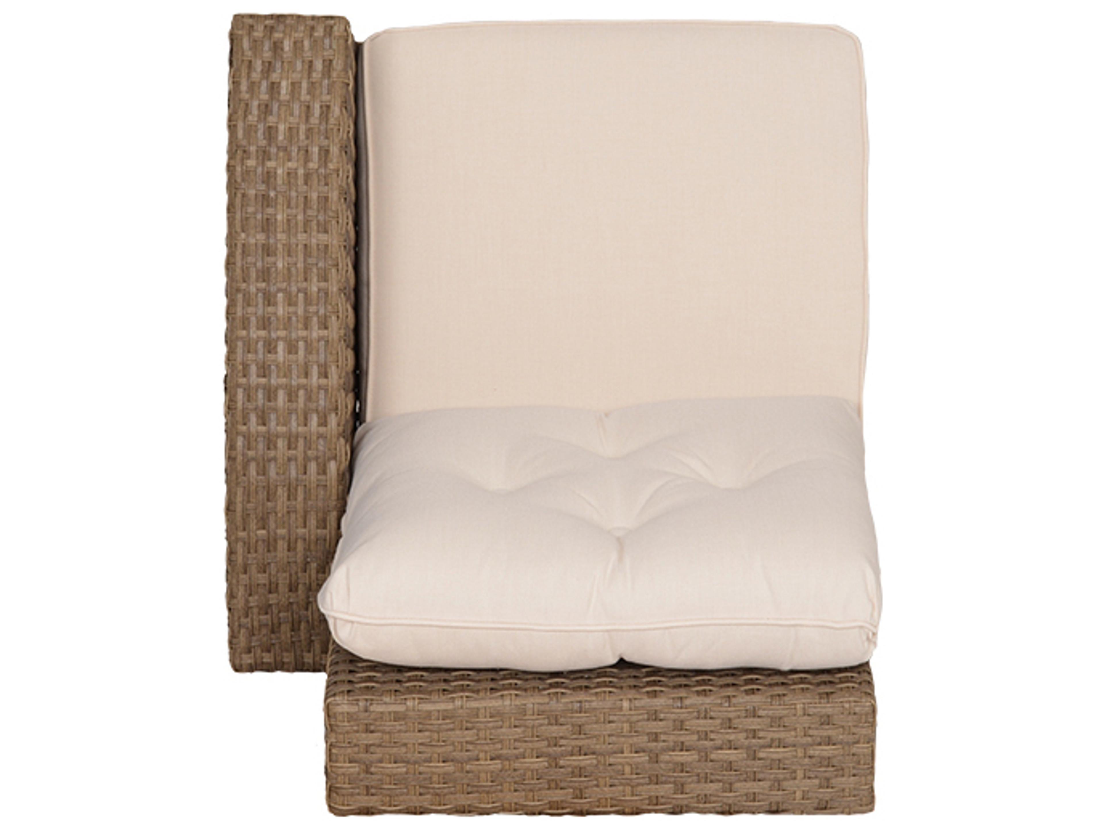 Watermark Living Seaside Wicker Right Arm Facing Outdoor Patio Lounge Chair