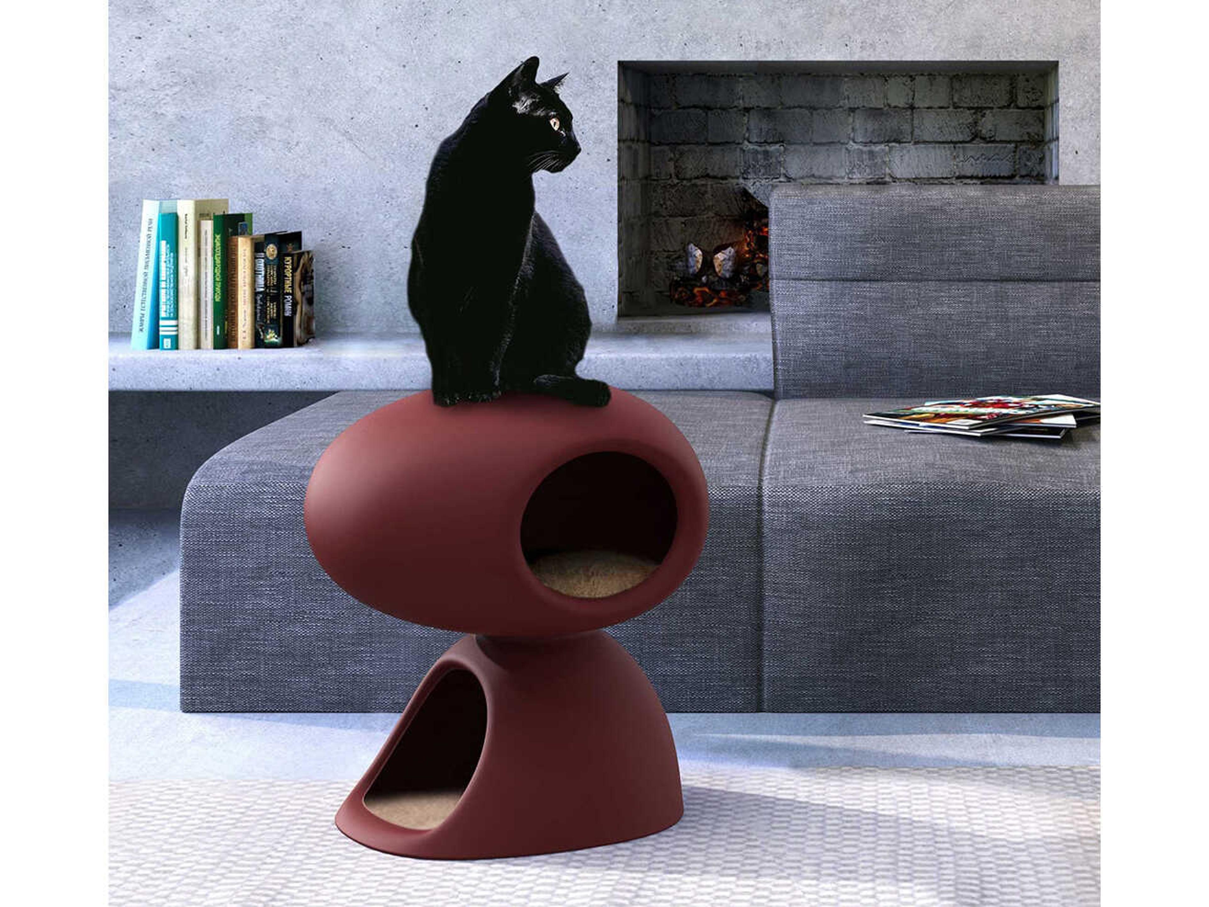 Qeeboo Bordeaux Cat Cave