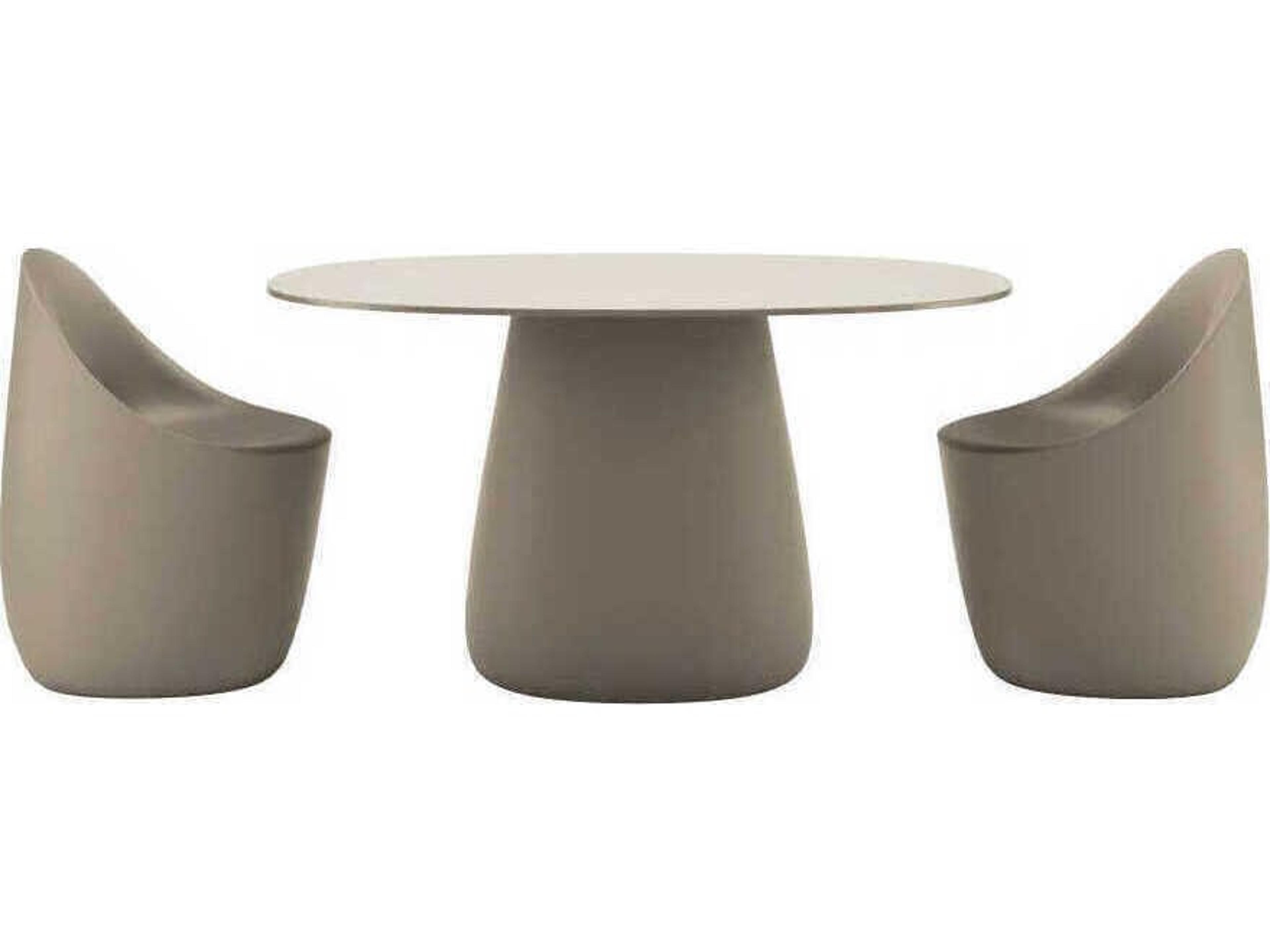 Qeeboo Outdoor Cobble Ottawa Recycled Plastic Oval Dining Table