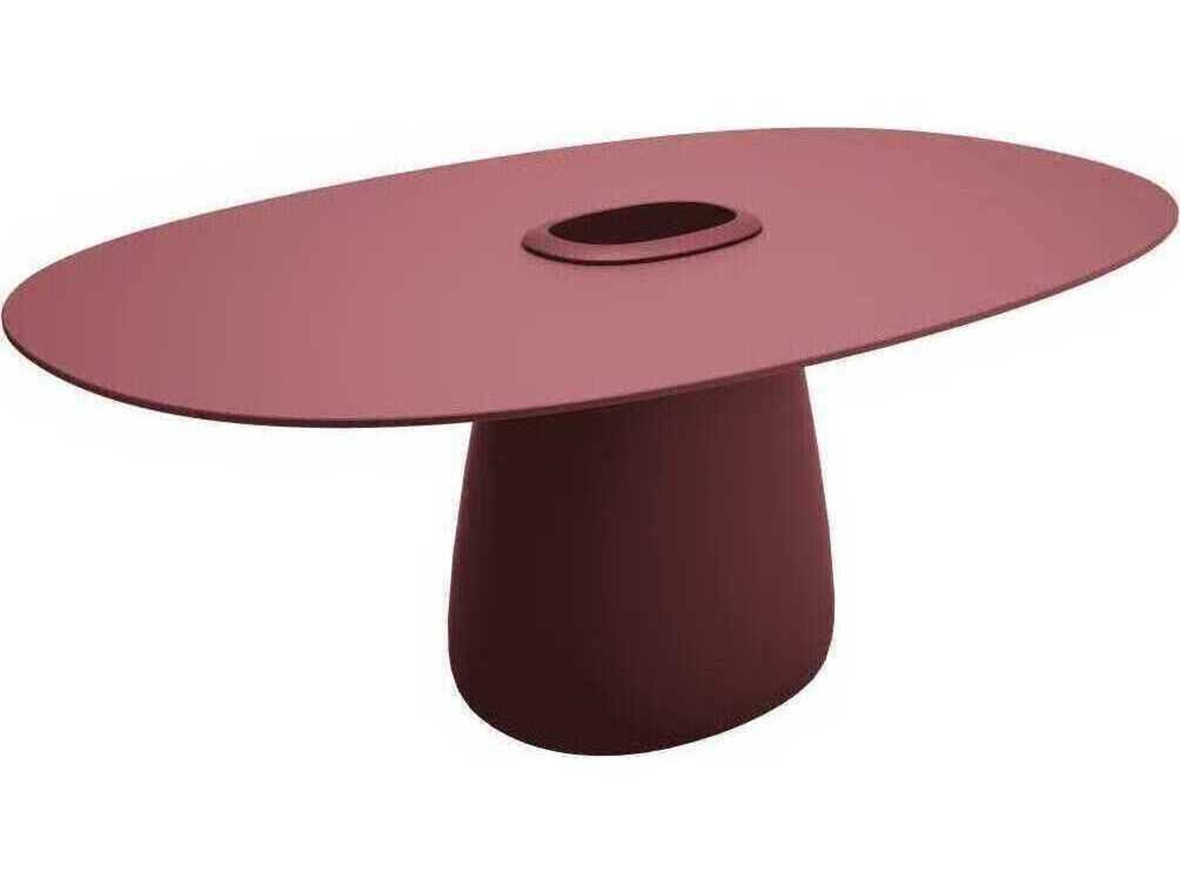Qeeboo Outdoor Cobble Indian Red Recycled Plastic Oval Dining Table