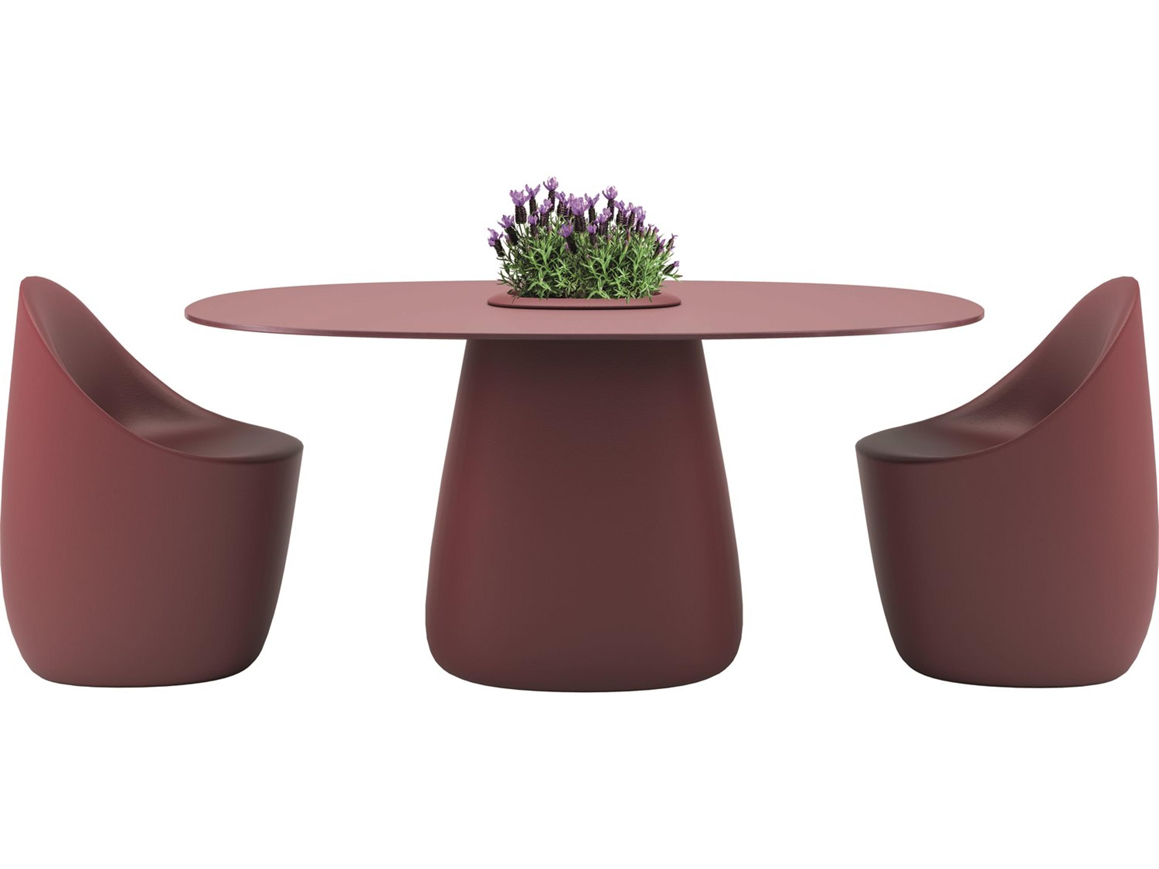 Qeeboo Outdoor Cobble Indian Red Recycled Plastic Oval Dining Table