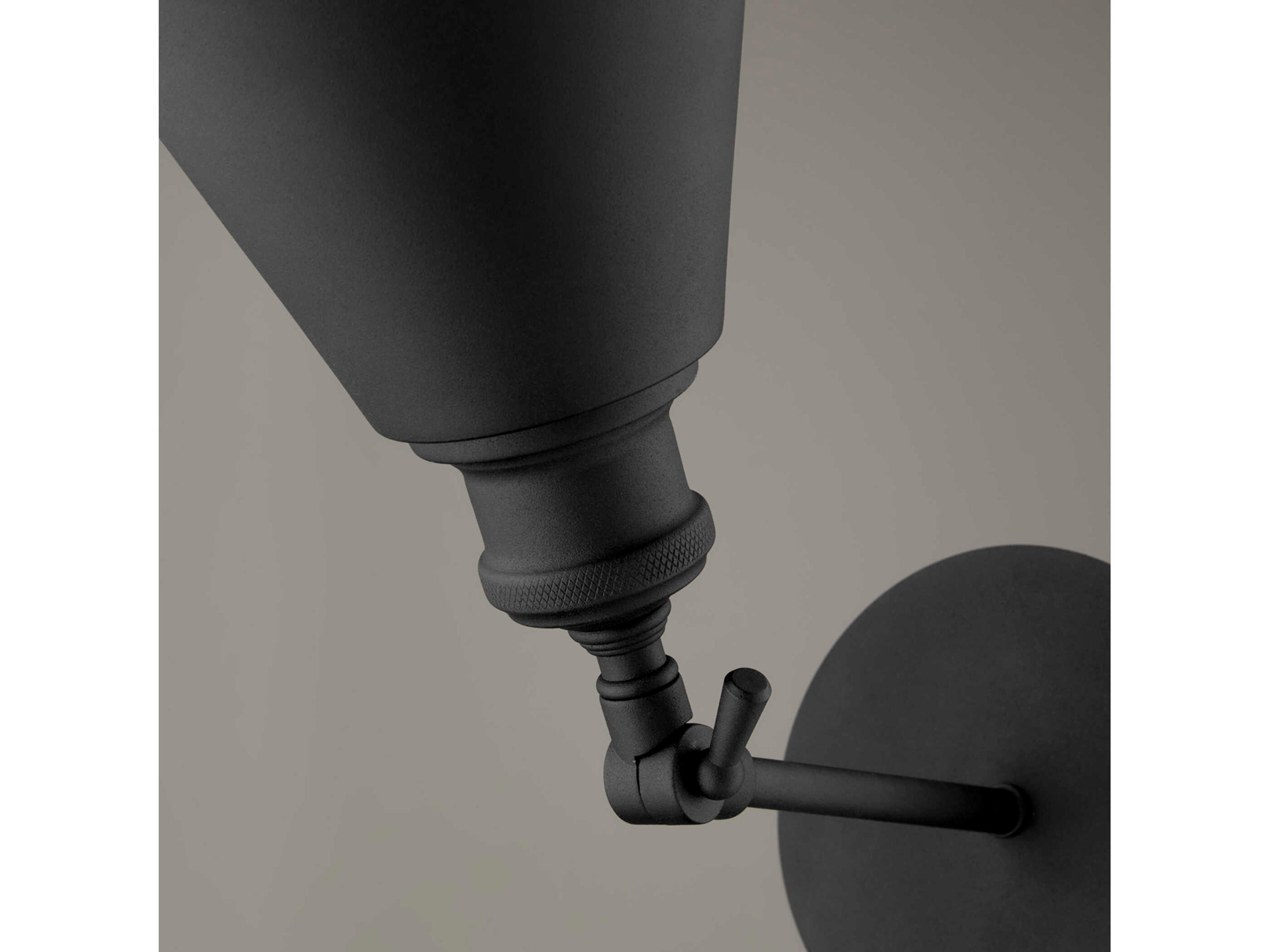 Quorum 1 - Light Swing Arm