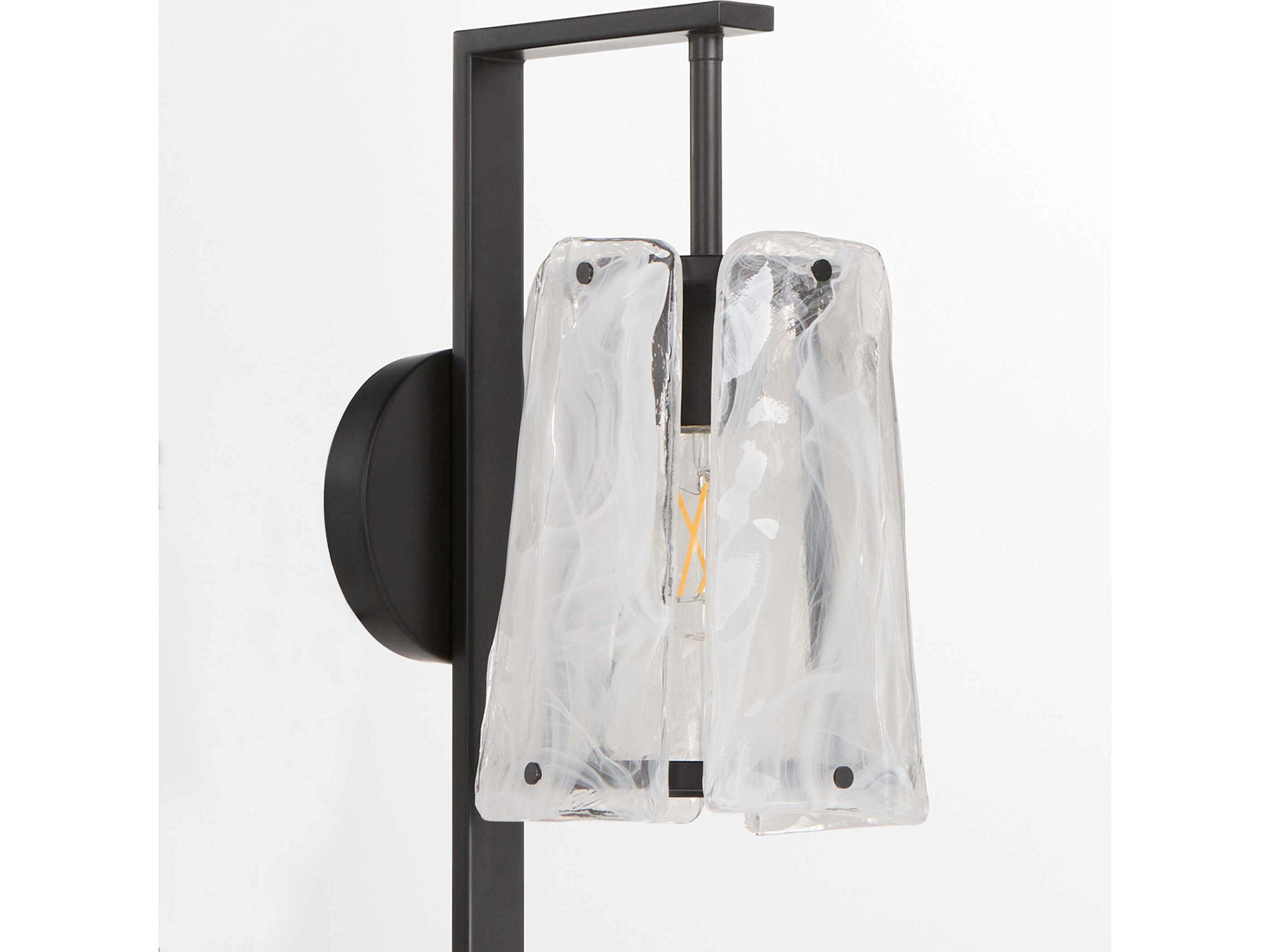 Quorum Prestige 1-Light Matte Black Wall Sconce