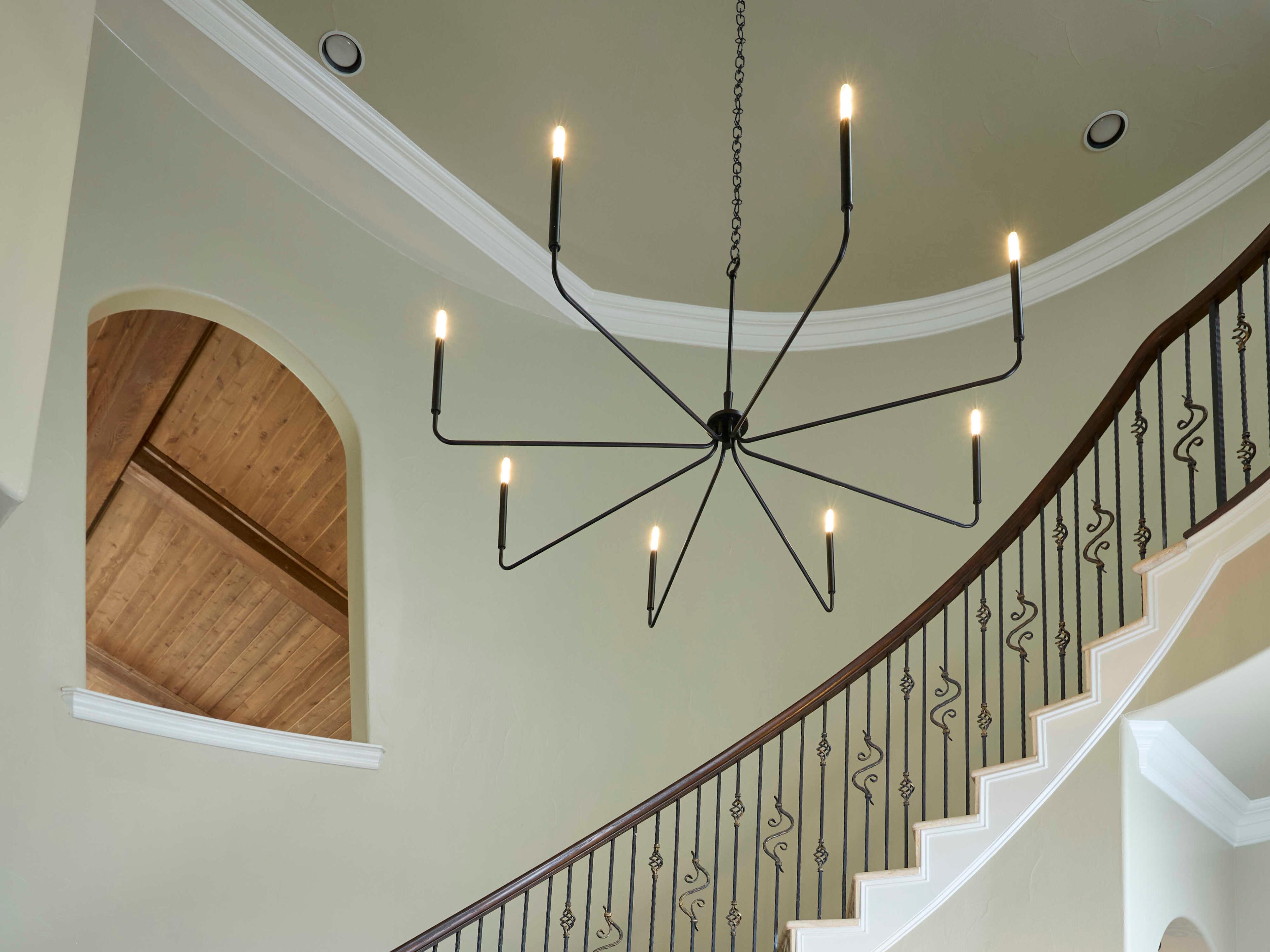 Quorum Providence 8-Light Matte Black Candelabra Chandelier