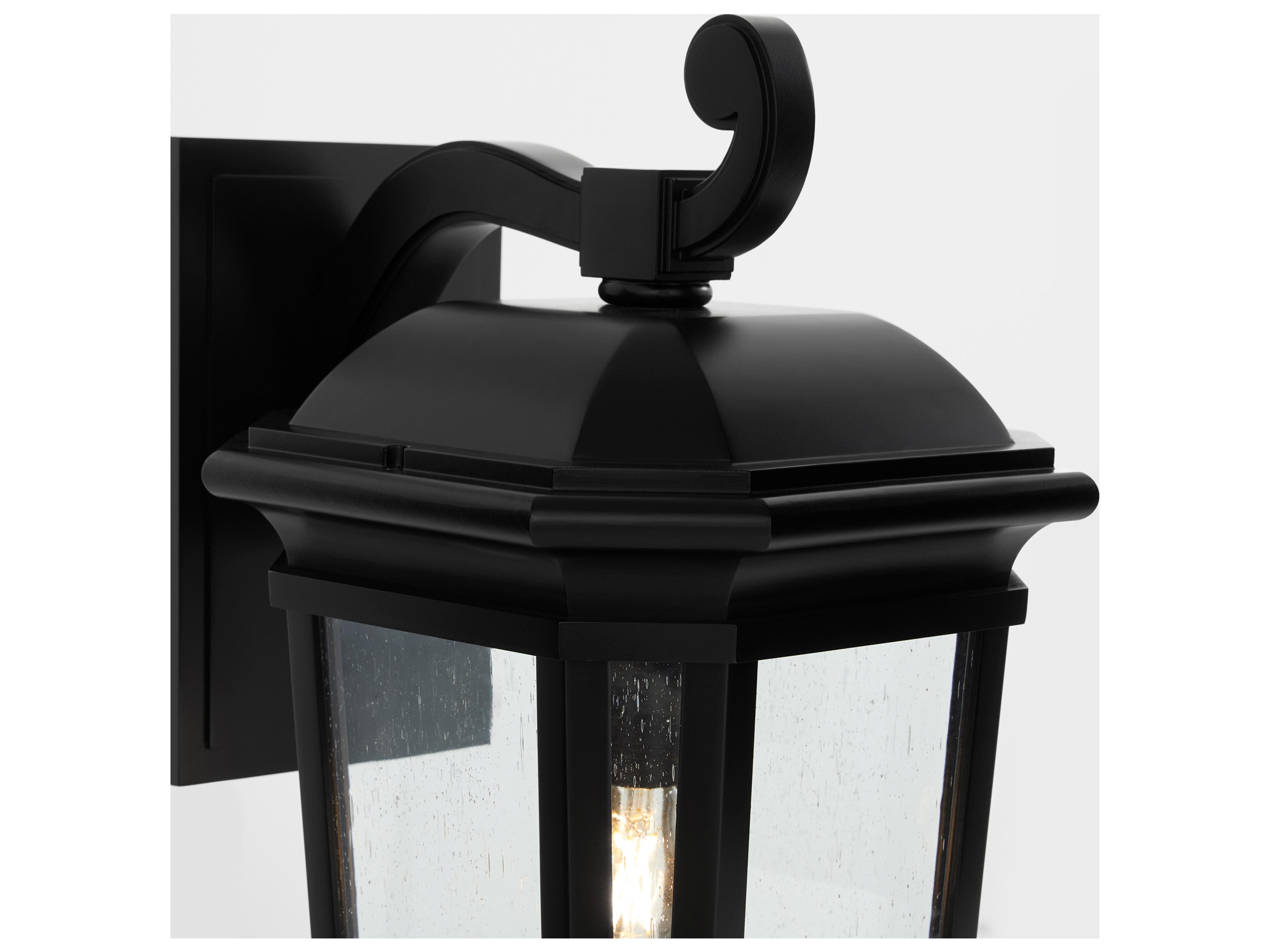 Quorum Murphy 1-Light Outdoor Wall Light