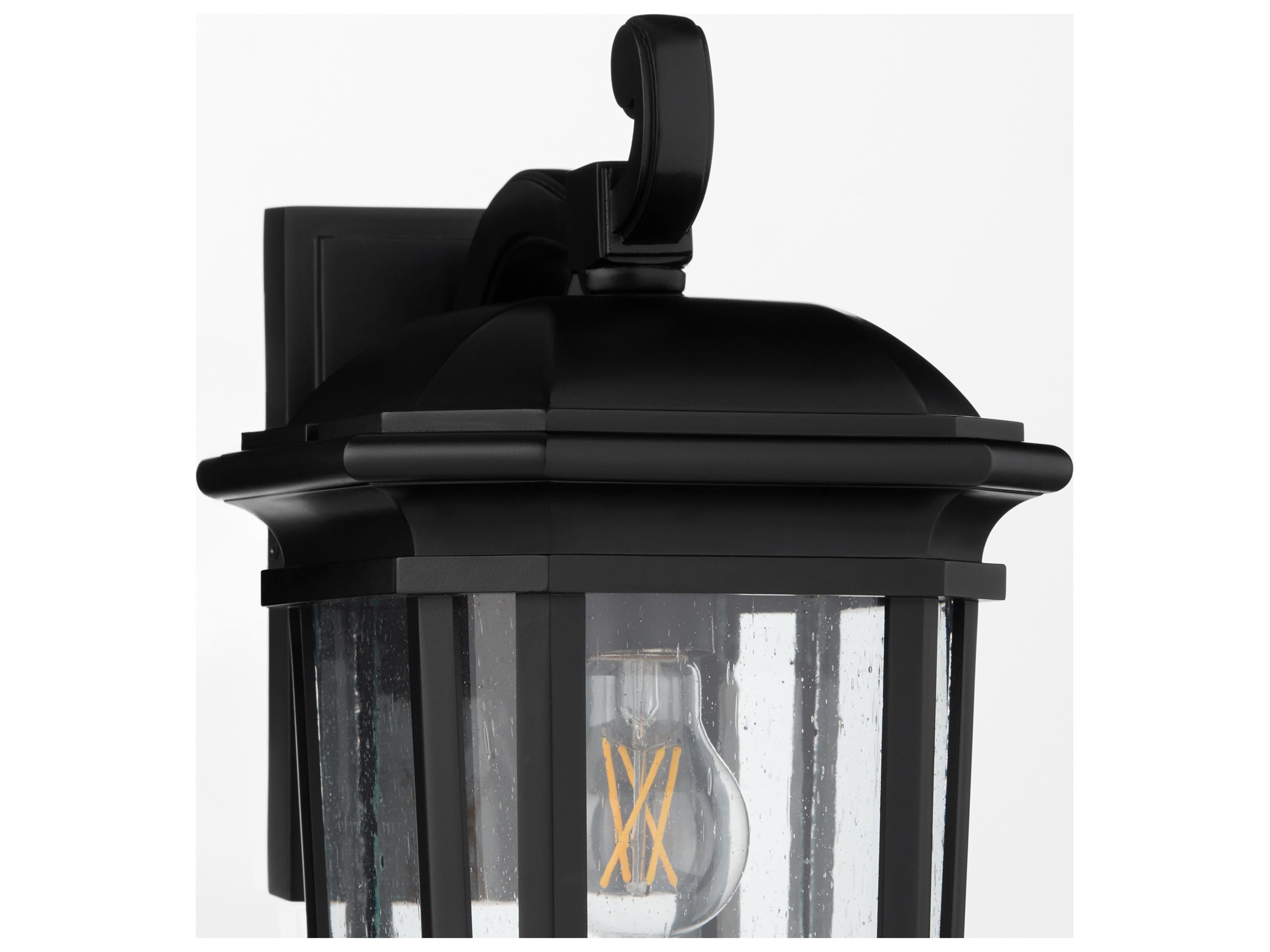 Quorum Murphy 1-Light Outdoor Wall Light