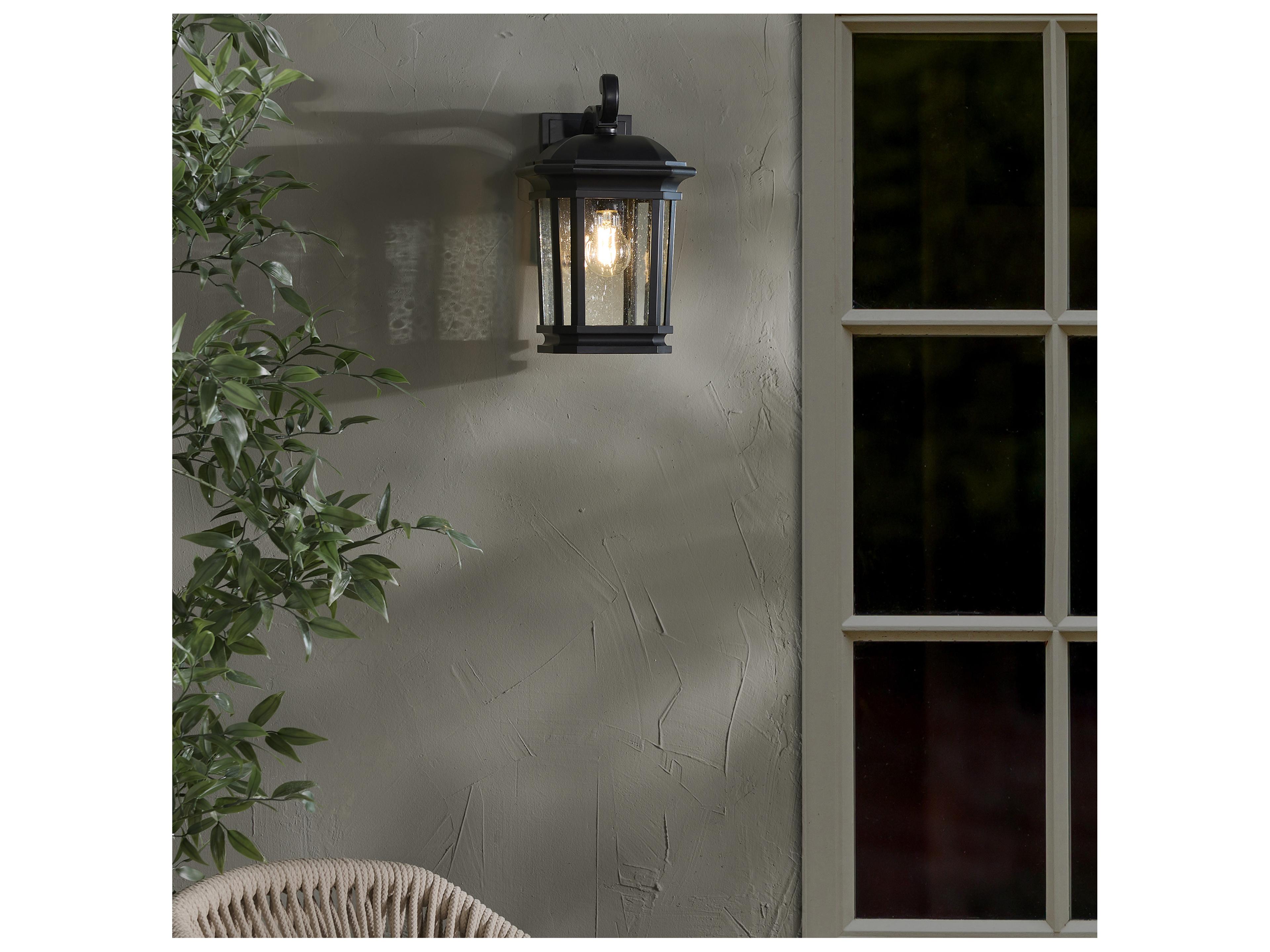 Quorum Murphy 1-Light Outdoor Wall Light
