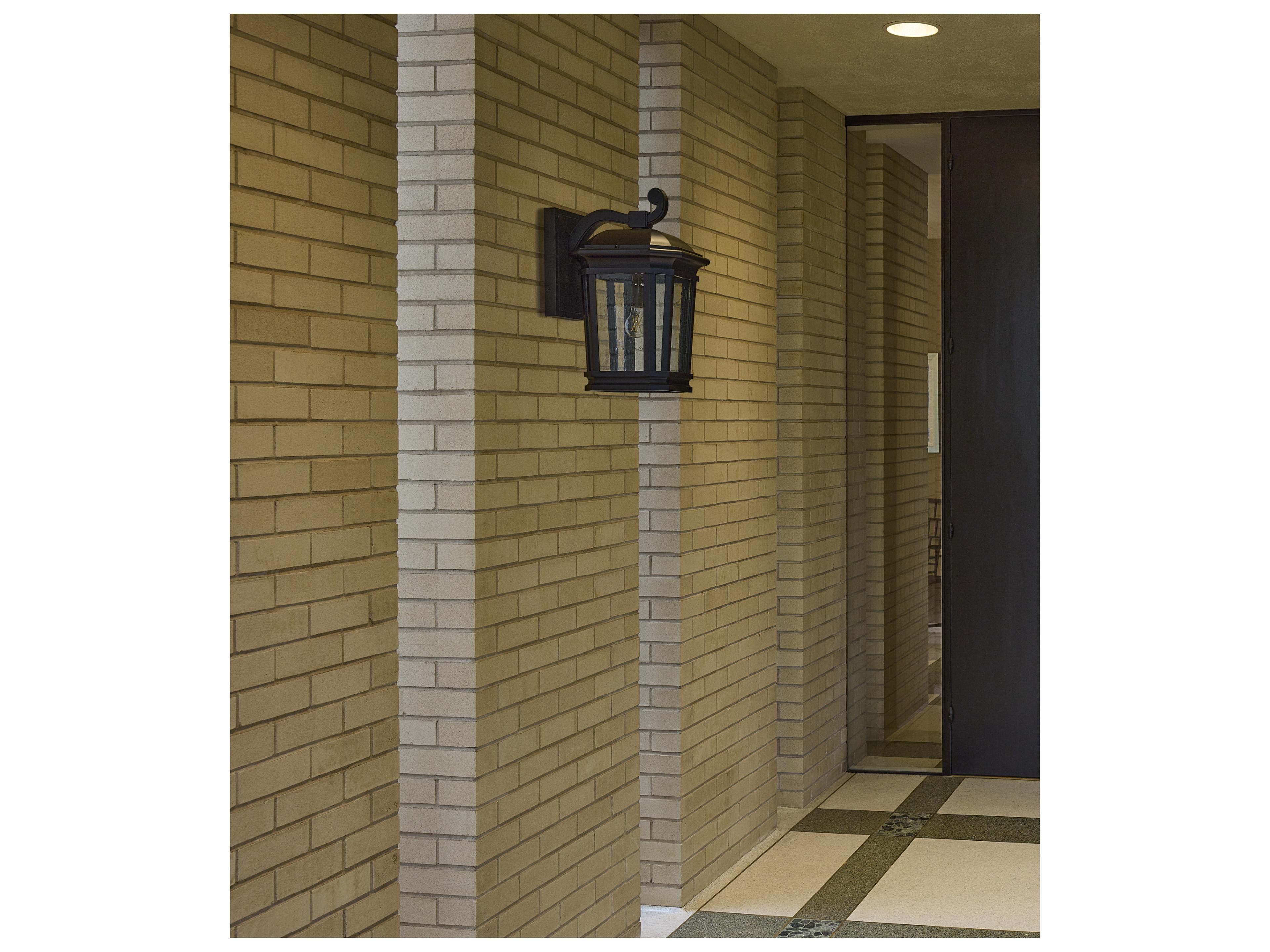Quorum Murphy 1-Light Outdoor Wall Light