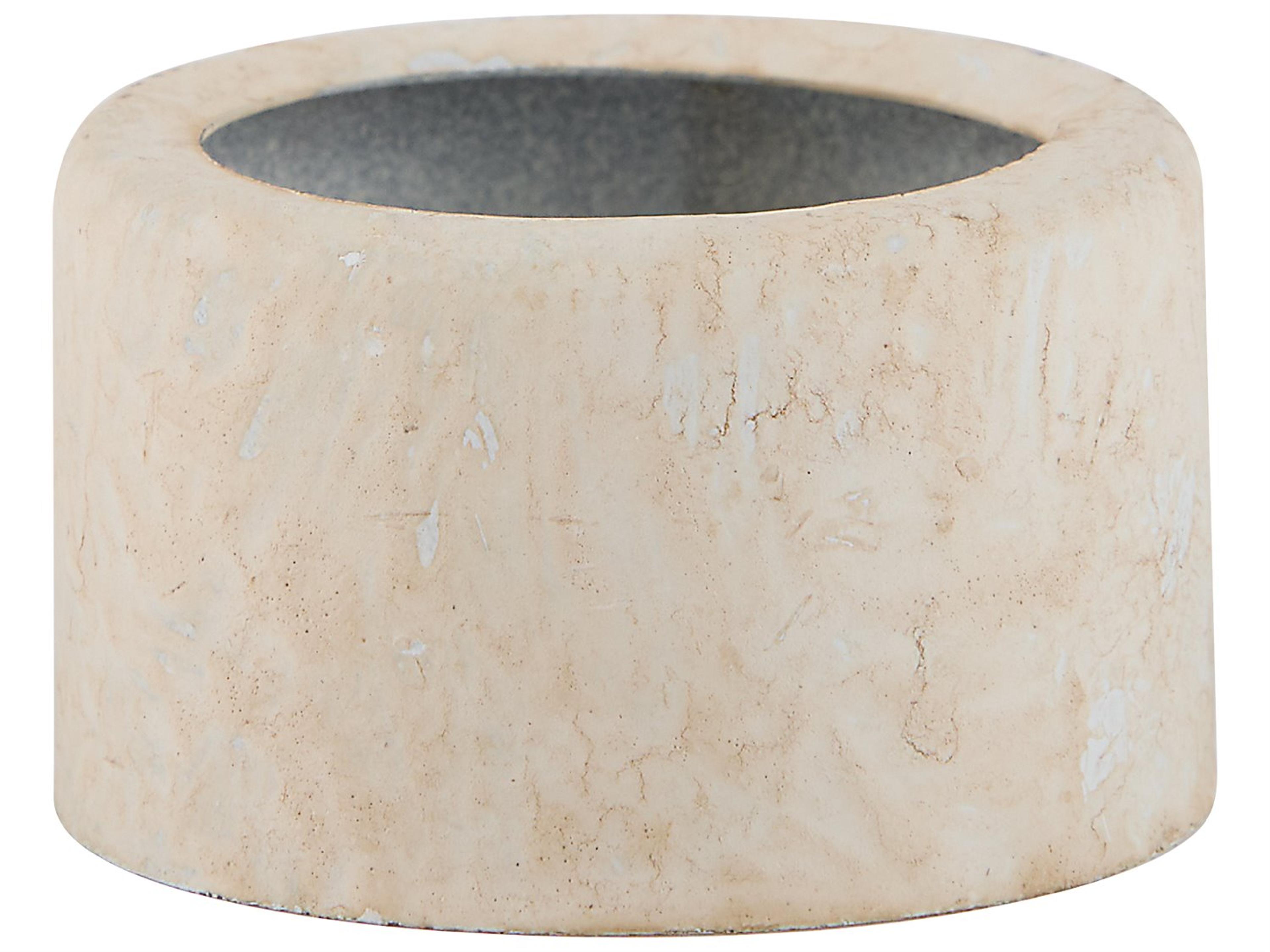 Quorum E26 Persian White Norge Ring