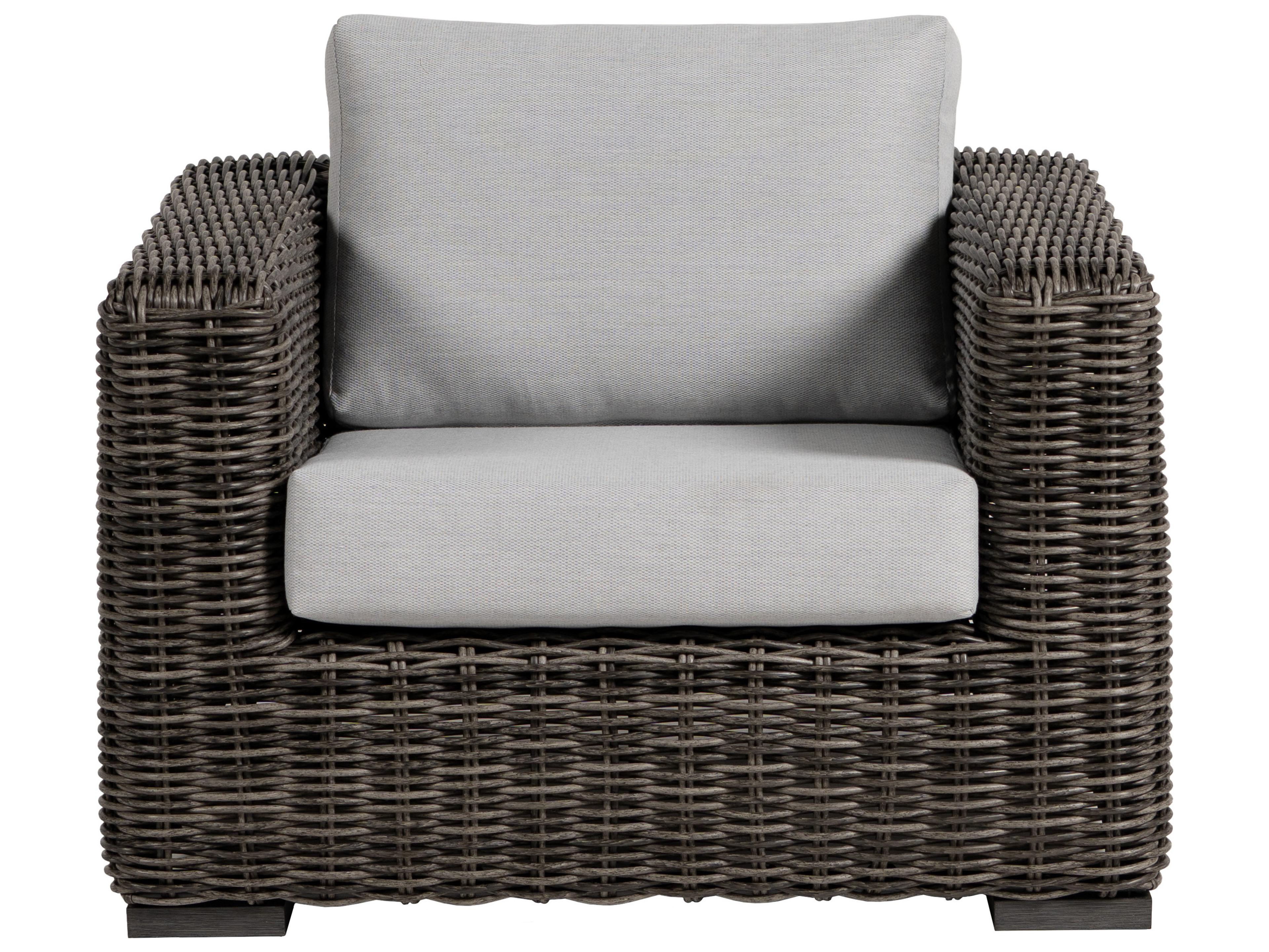 Ratana Cubo Aluminum Cushion Lounge Chair