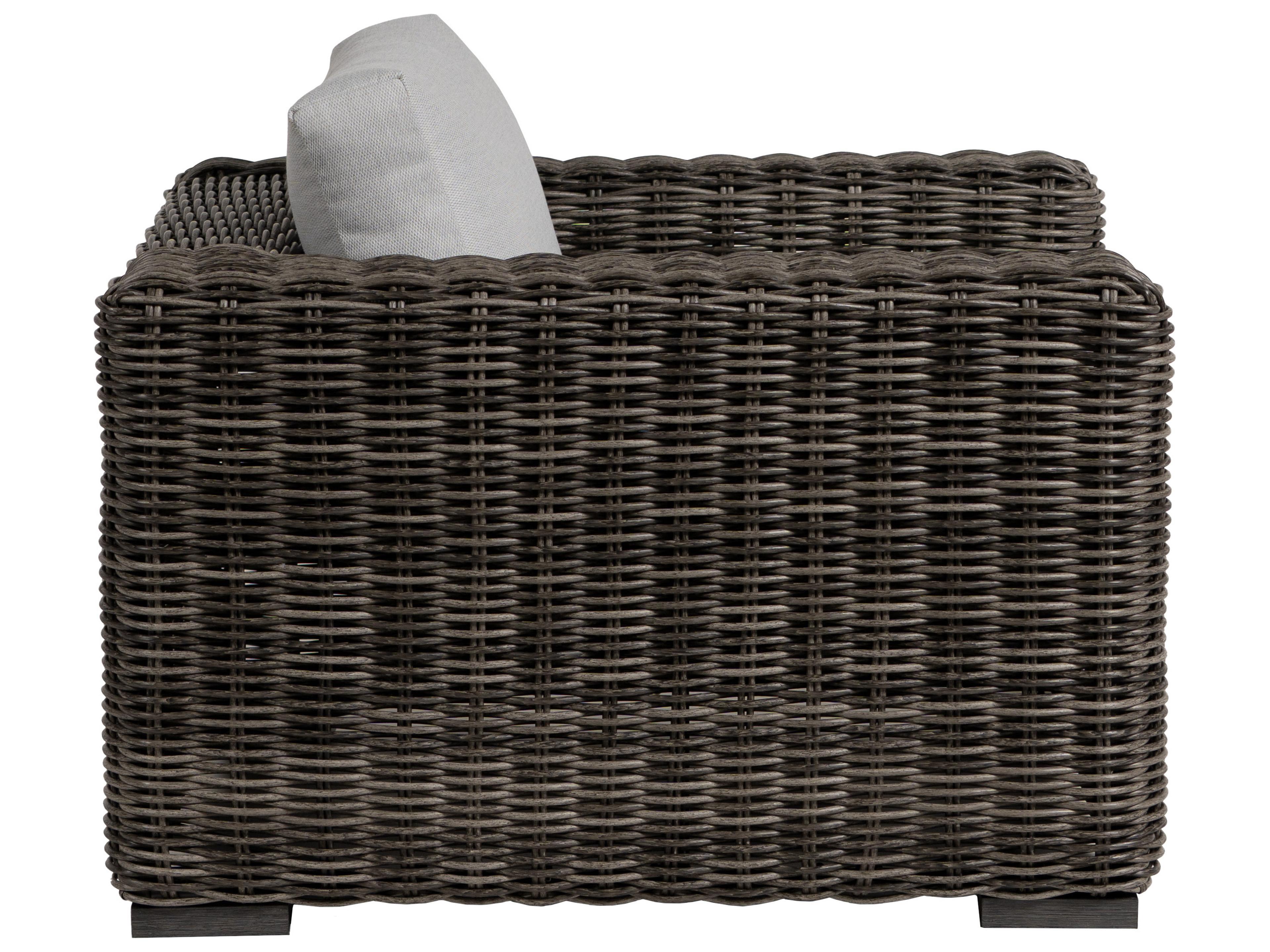 Ratana Cubo Aluminum Cushion Lounge Chair