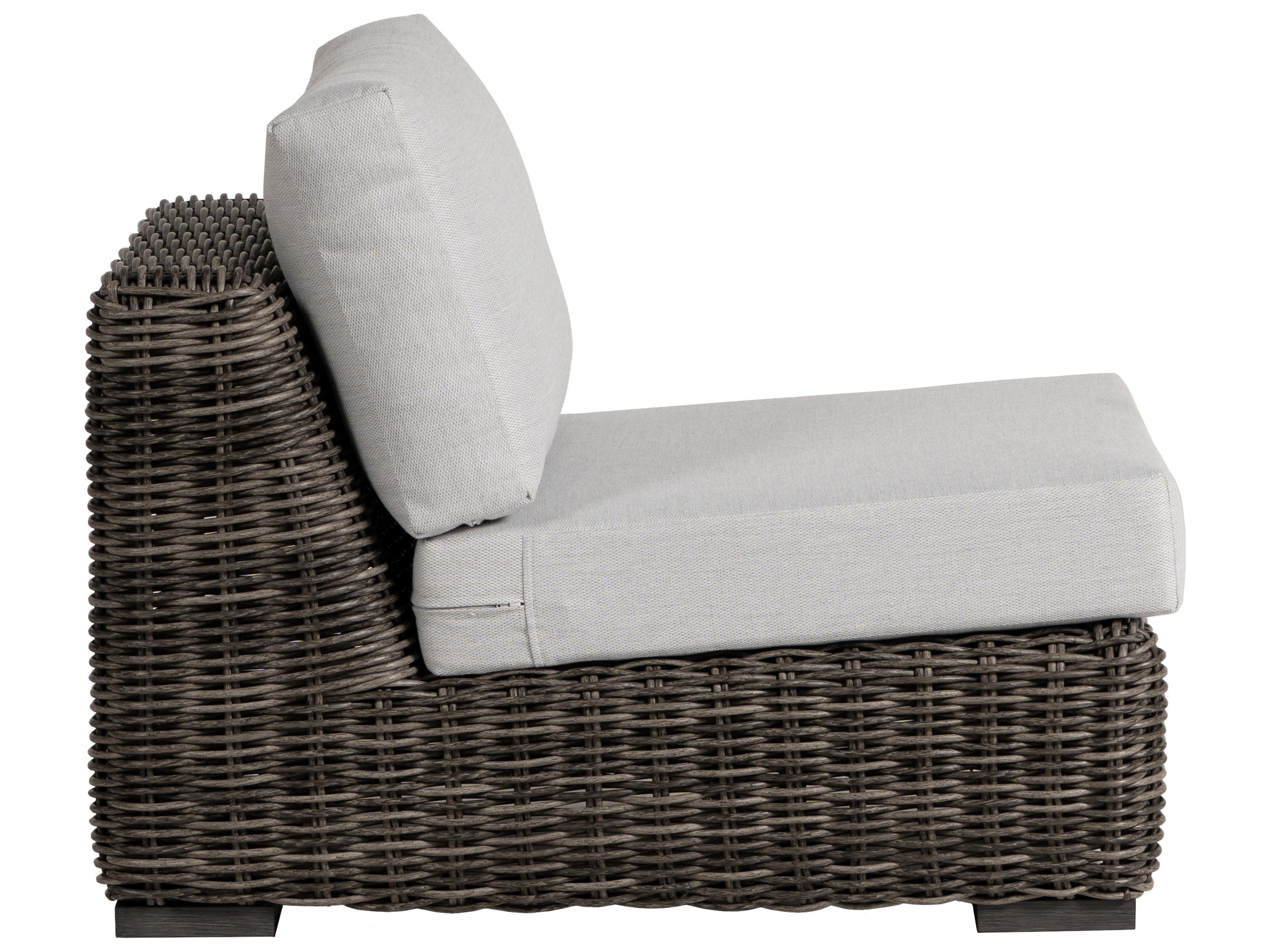 Ratana Cubo Aluminum Wicker Lounge Chair